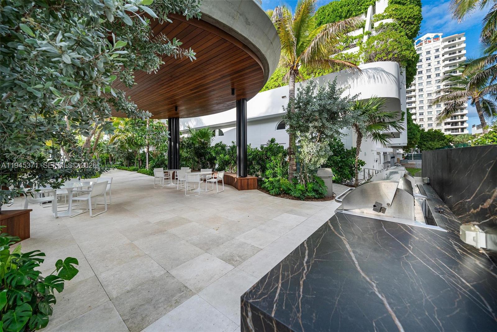 6365 Collins Ave # 2901