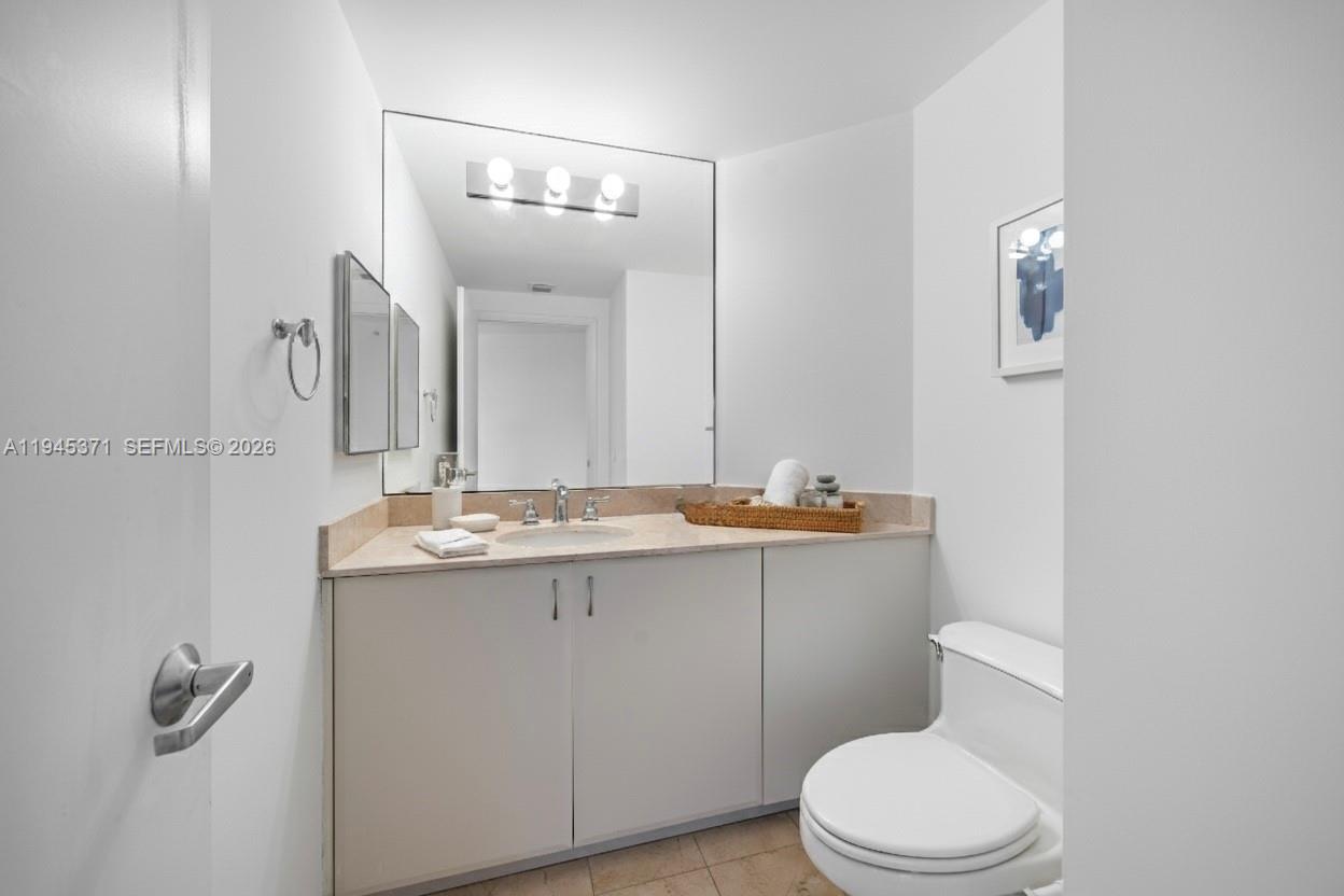 6365 Collins Ave # 2901