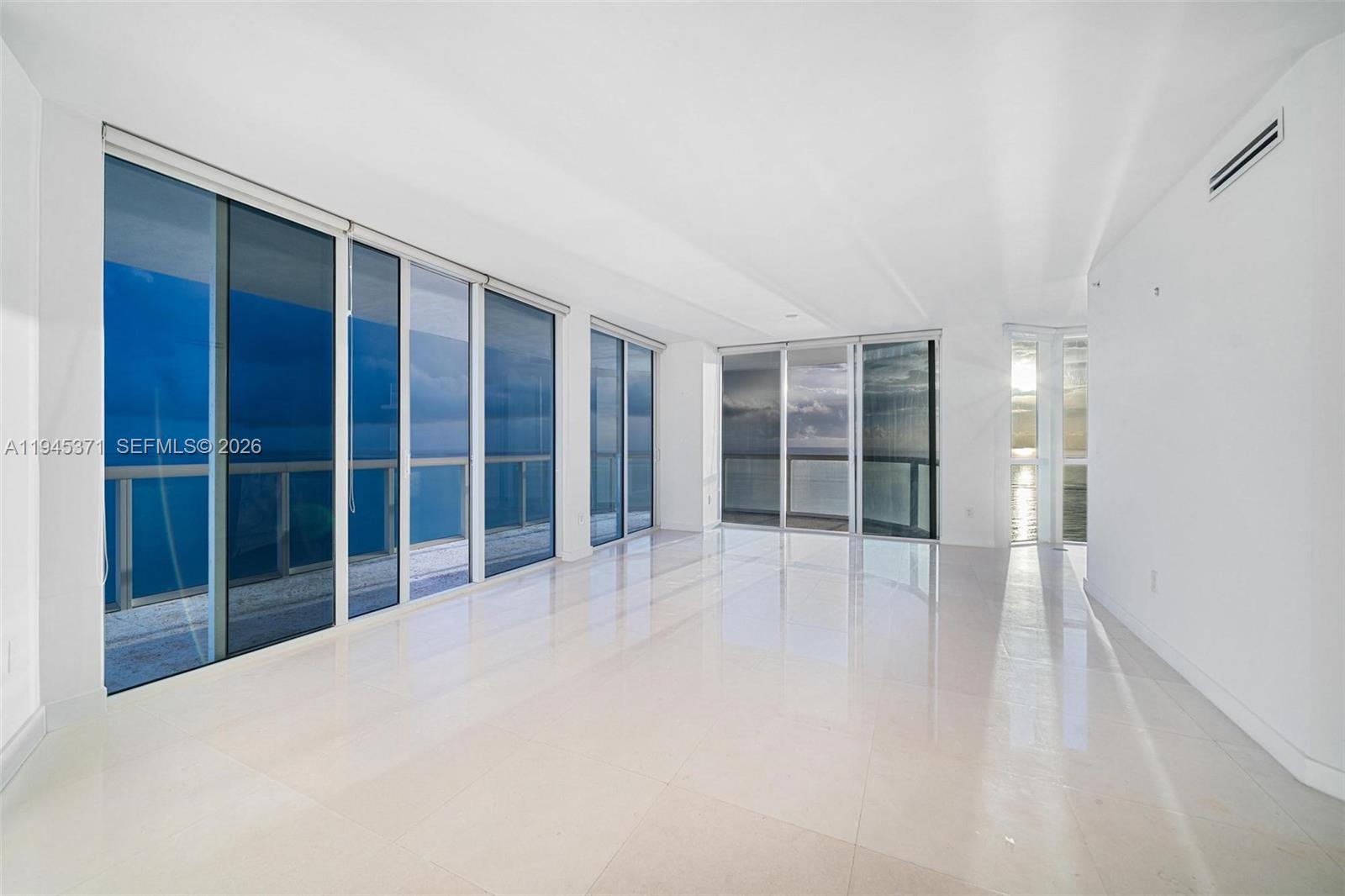 6365 Collins Ave # 2901