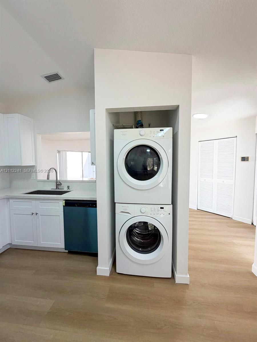6477 SW 152nd Pl # 77 Unit: 5-77