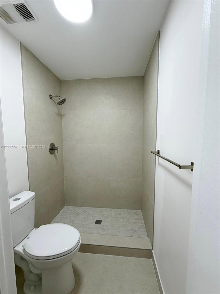 6477 SW 152nd Pl # 77 Unit: 5-77