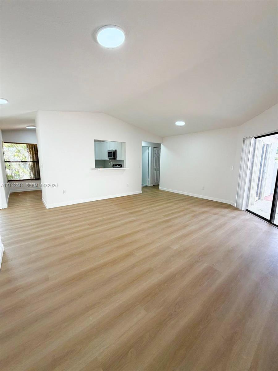 6477 SW 152nd Pl # 77 Unit: 5-77