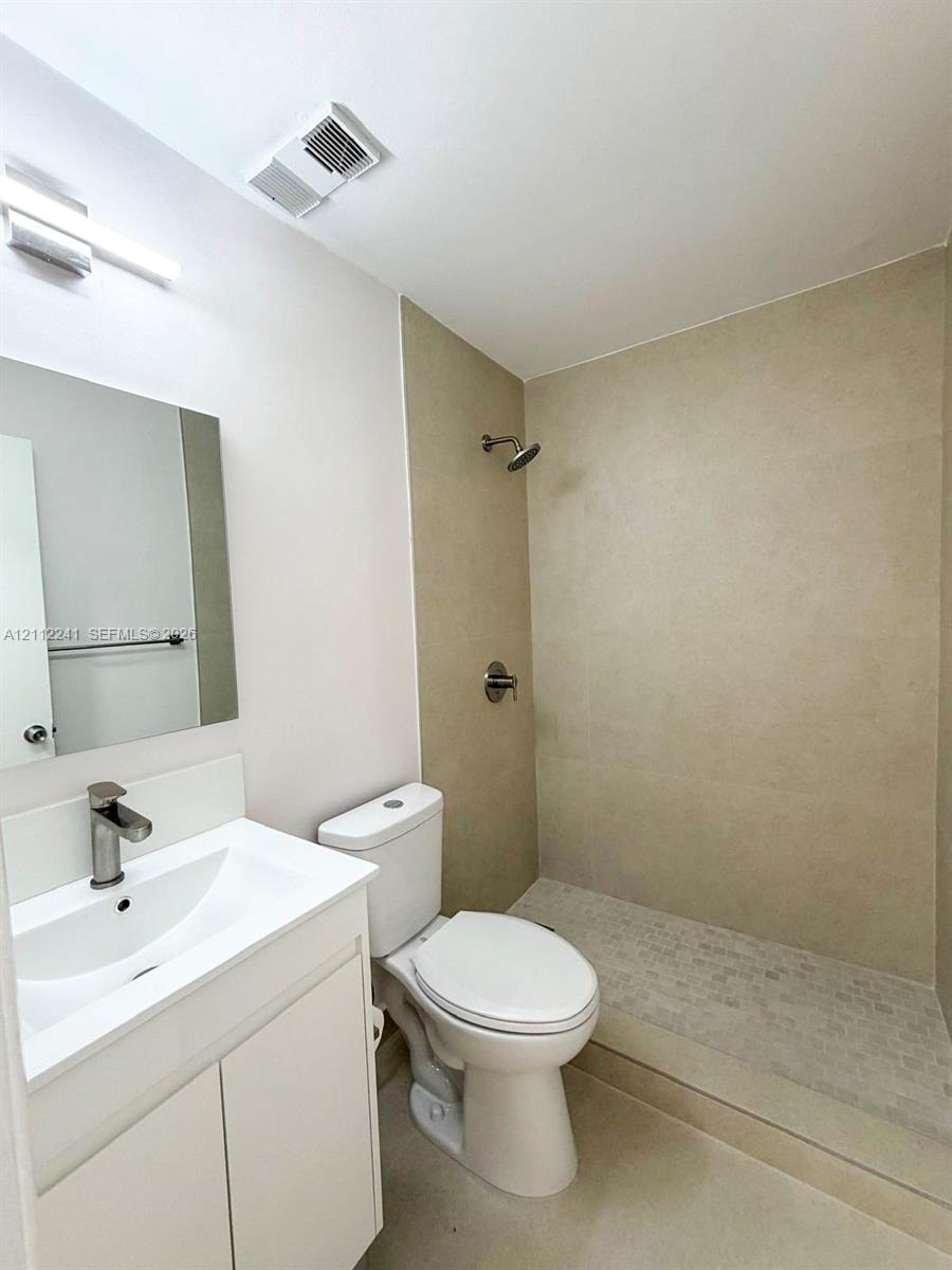 6477 SW 152nd Pl # 77 Unit: 5-77