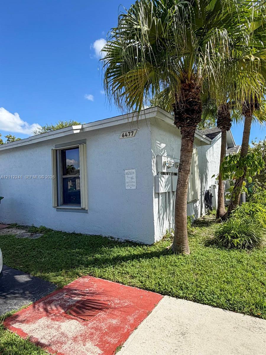 6477 SW 152nd Pl # 77 Unit: 5-77