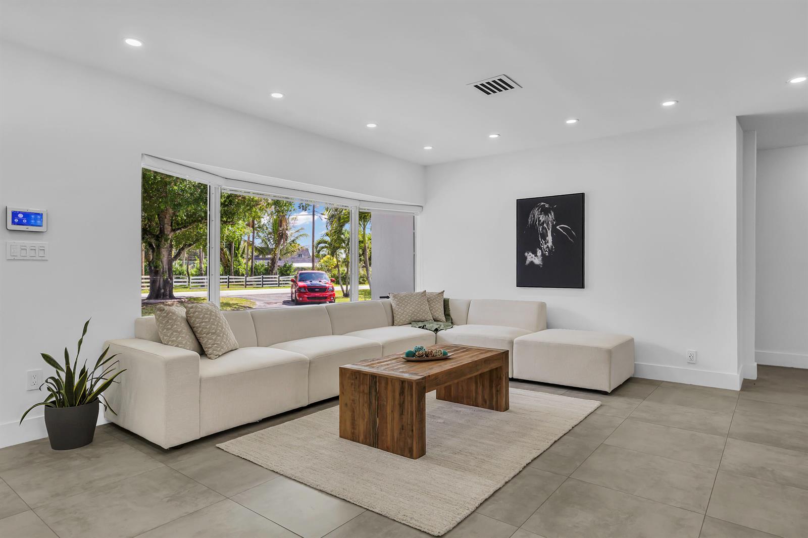 11821 NW 6th Court