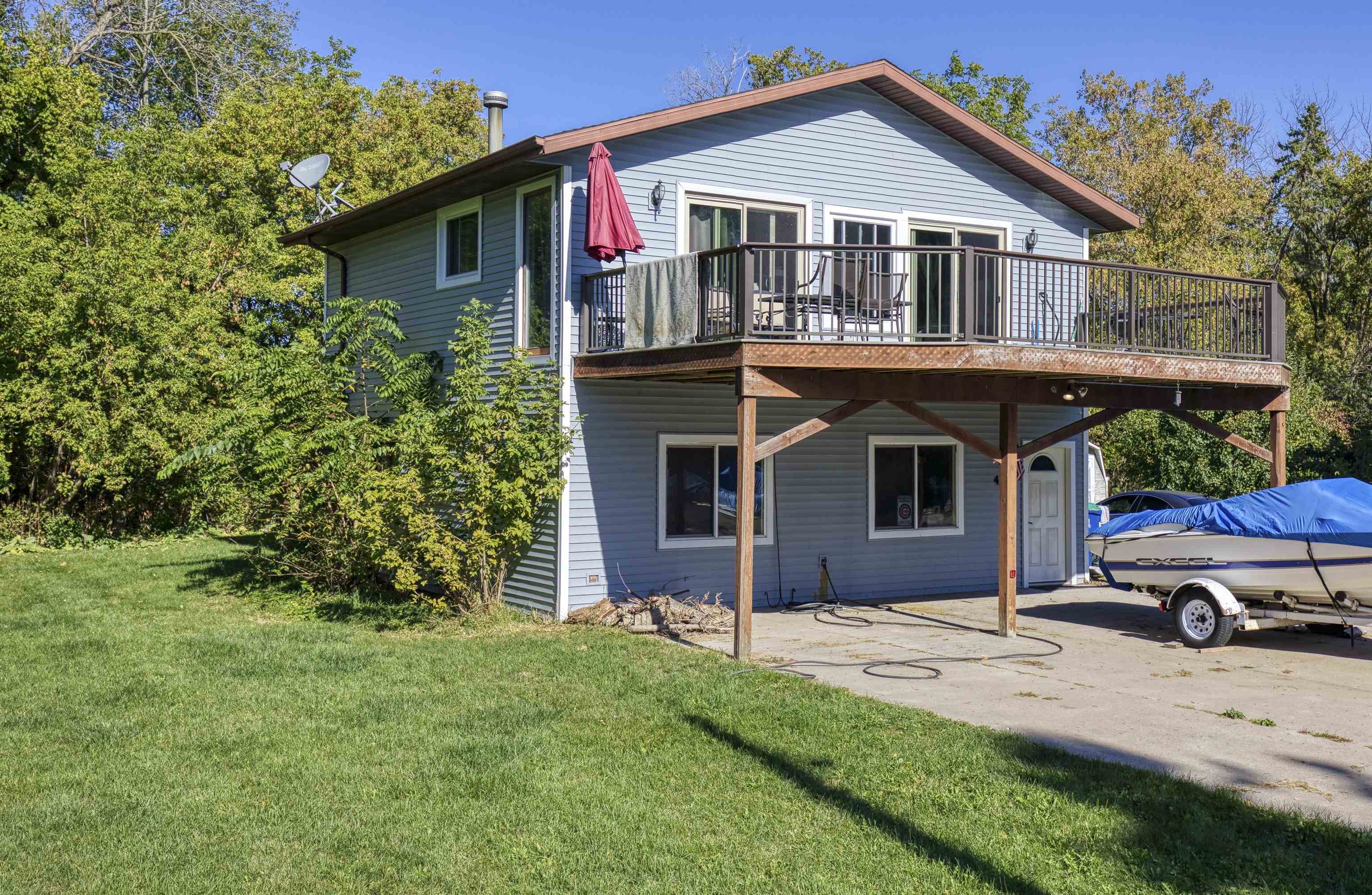 463 RAINBOW BEACH Road