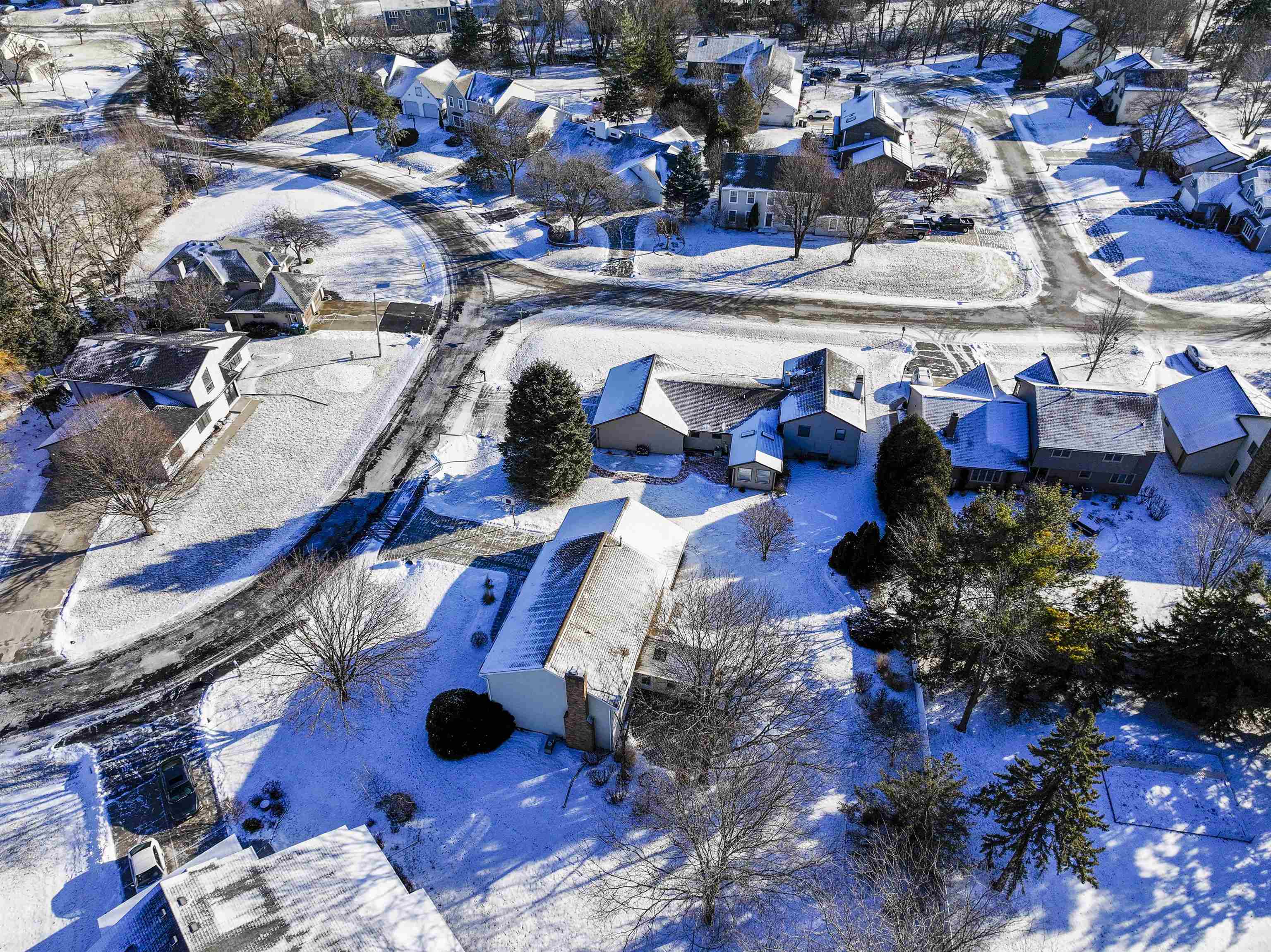 16 W CREEK WATER Court