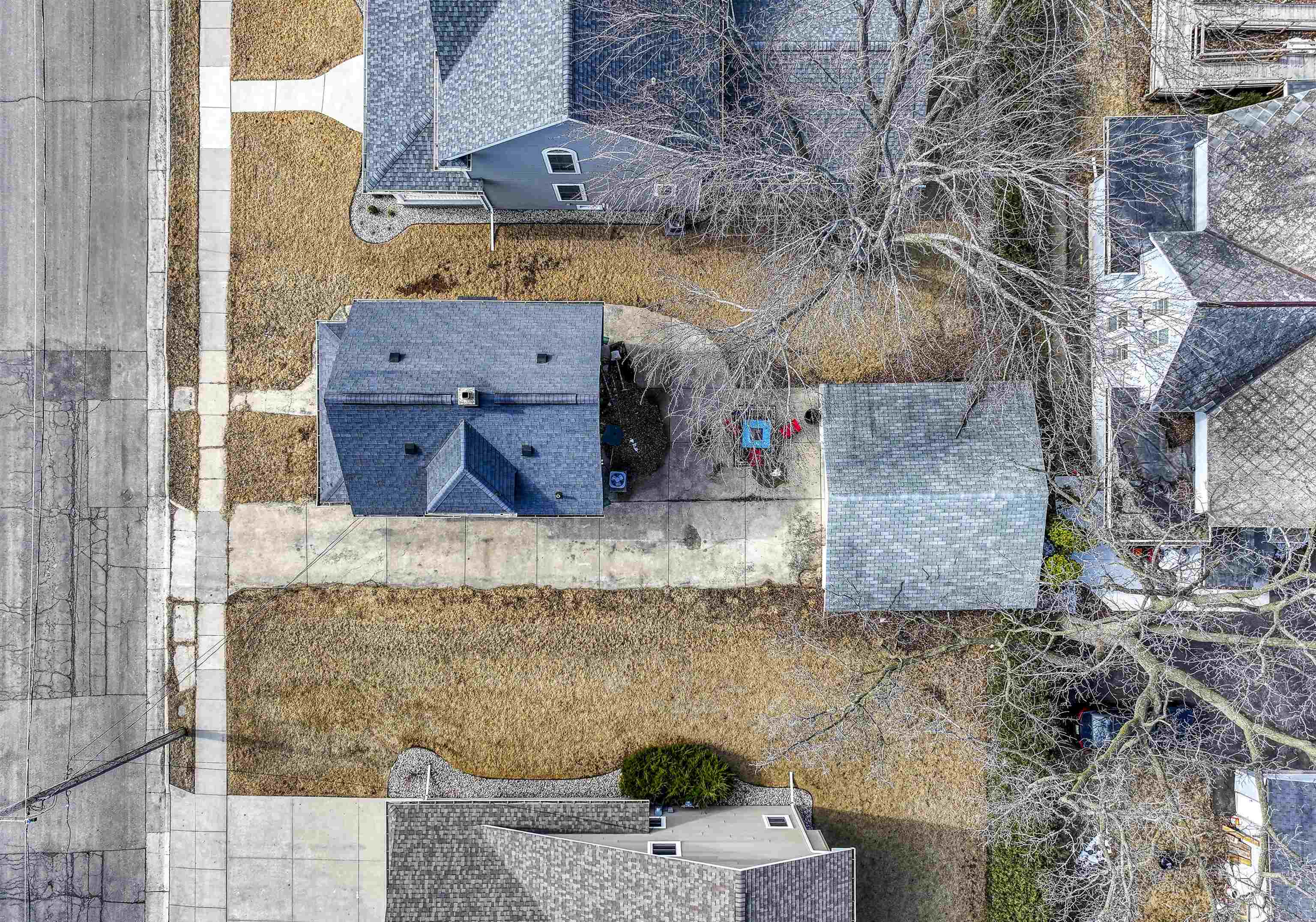 510 LINCOLN Street