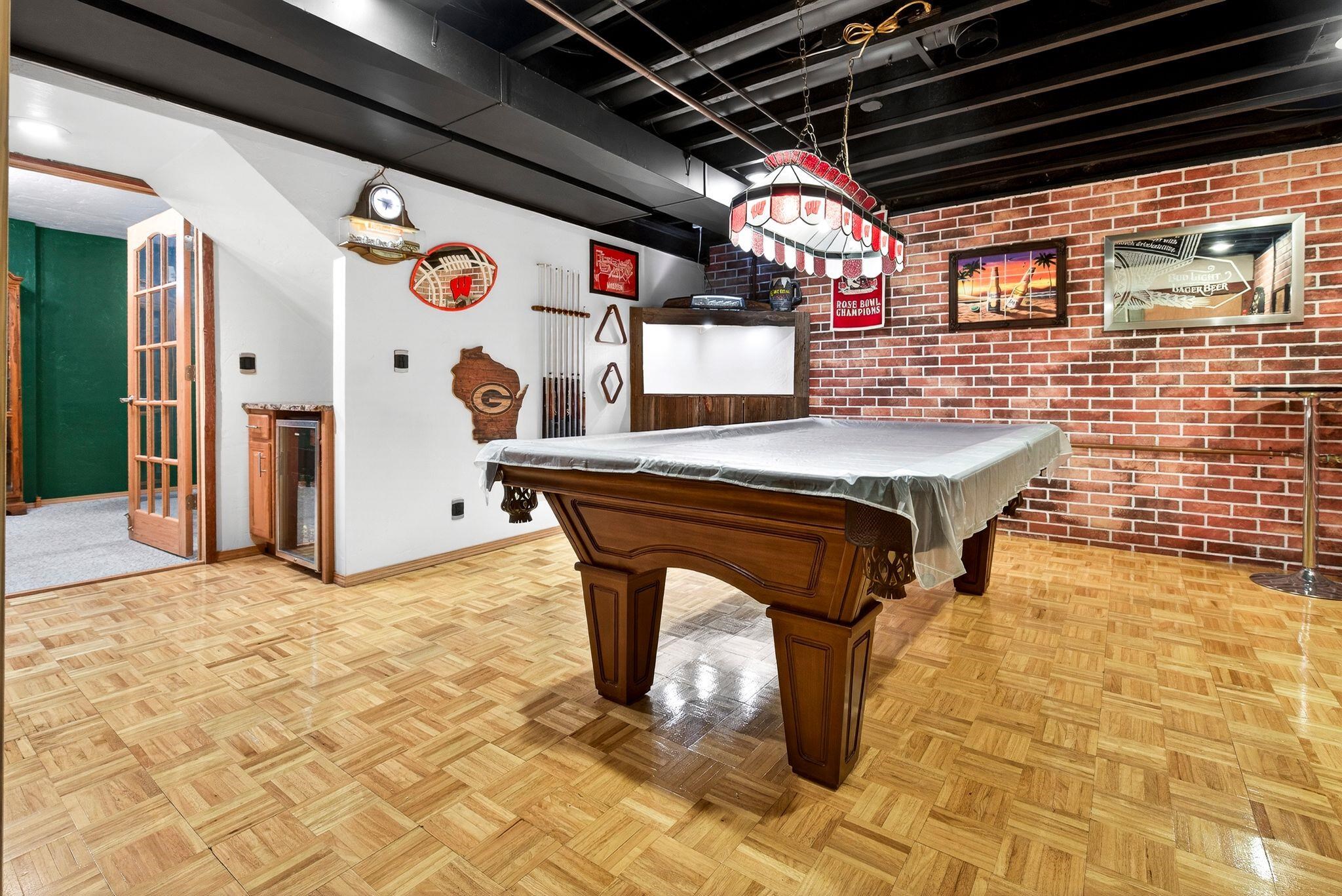 W6180 LONG Court