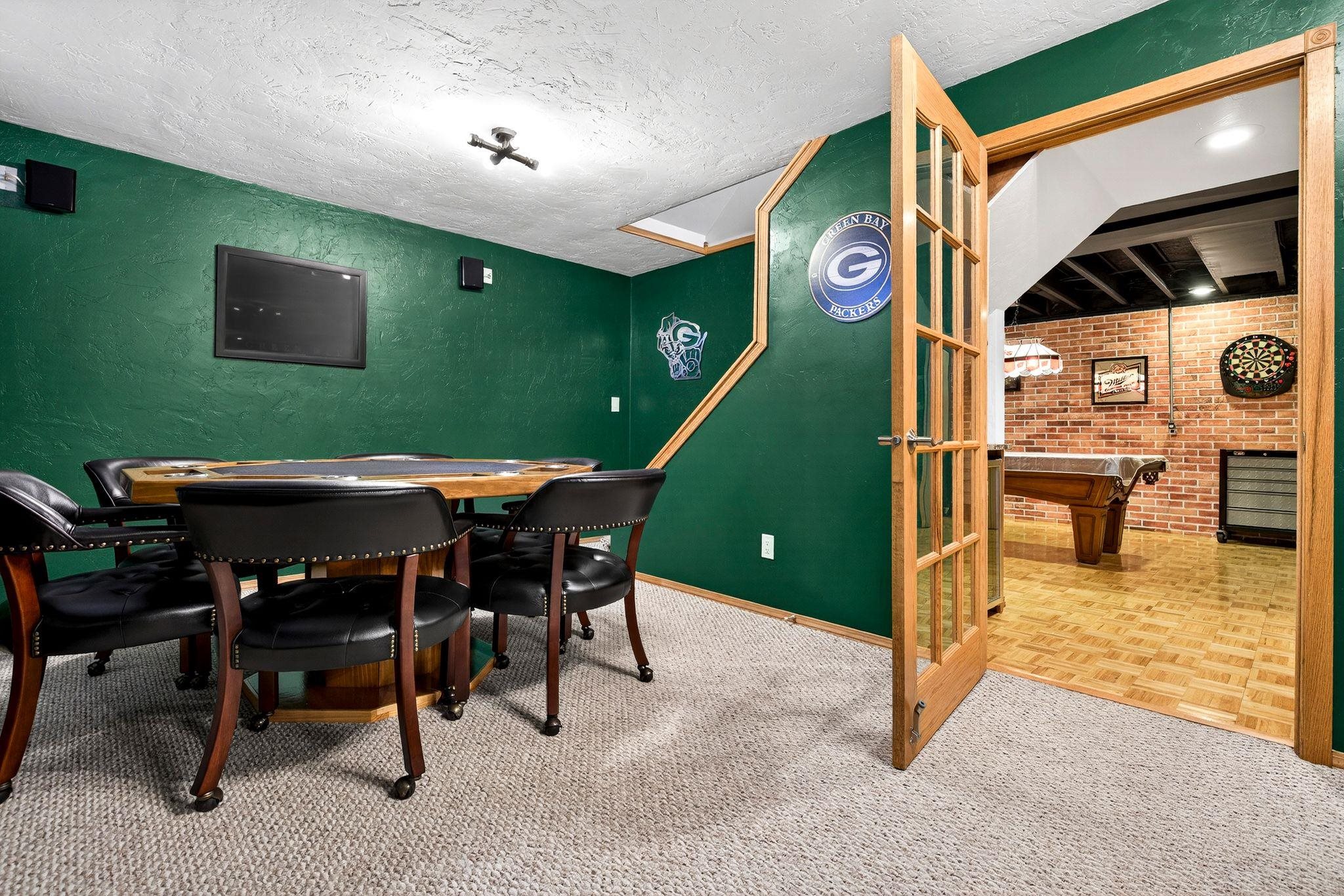 W6180 LONG Court
