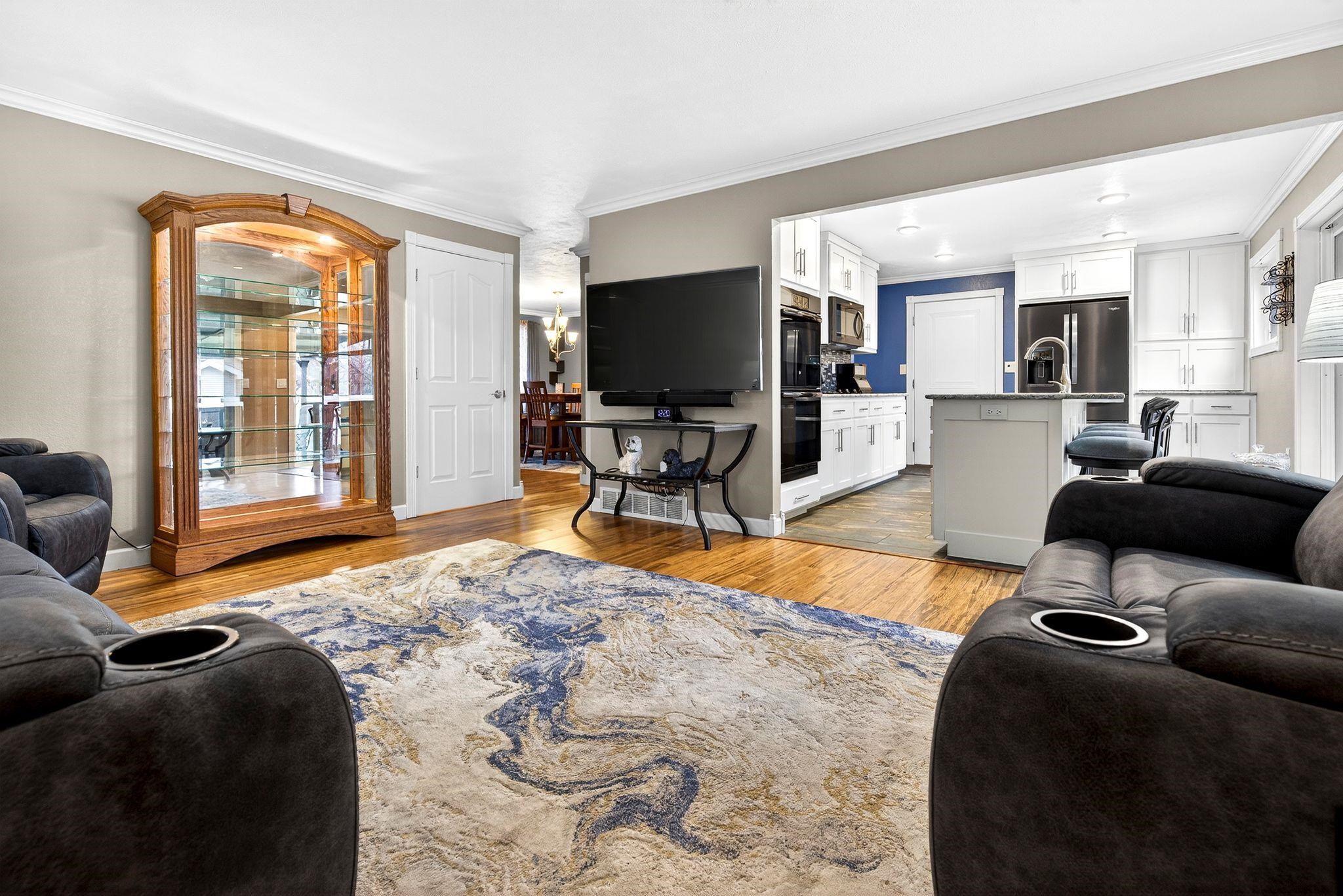 W6180 LONG Court
