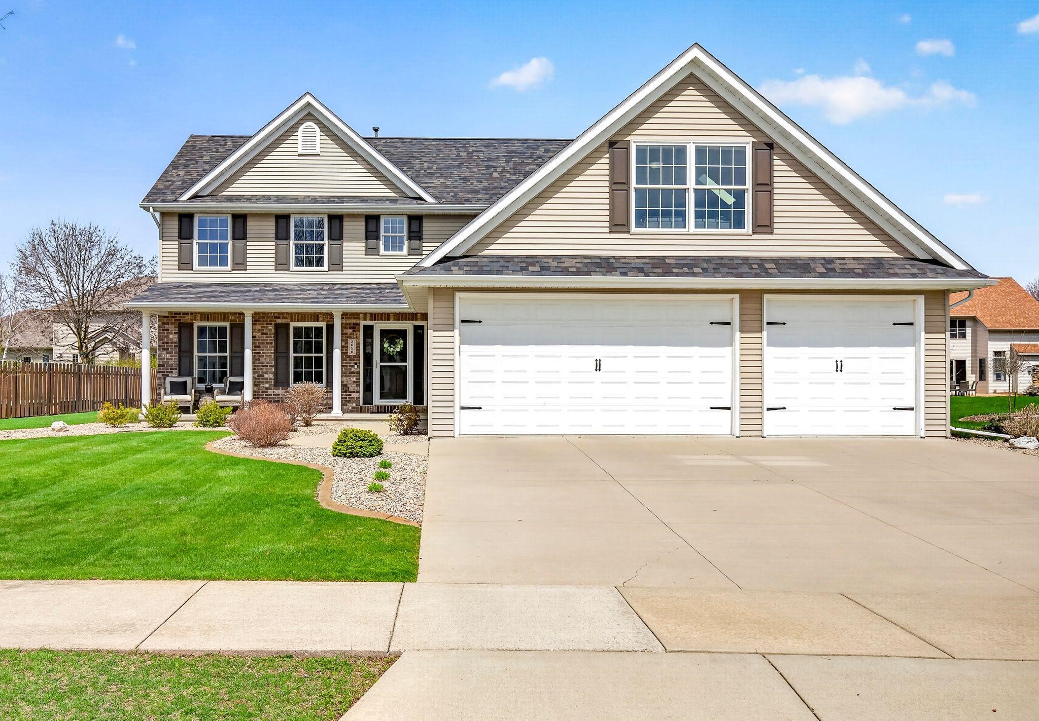 2616 E SUNDANCE Drive