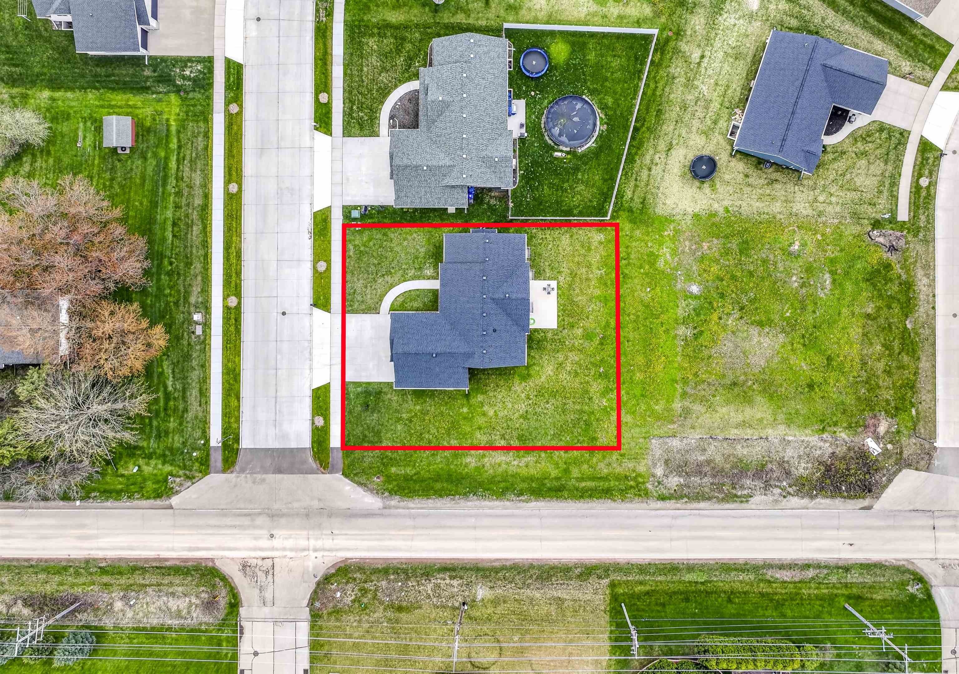 3309 E AQUAMARINE Avenue