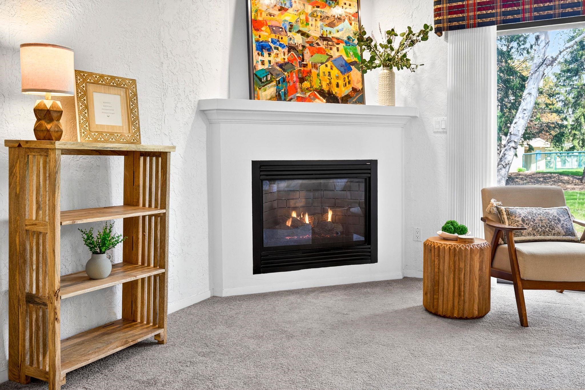 1237 W NICOLET CERCLE
