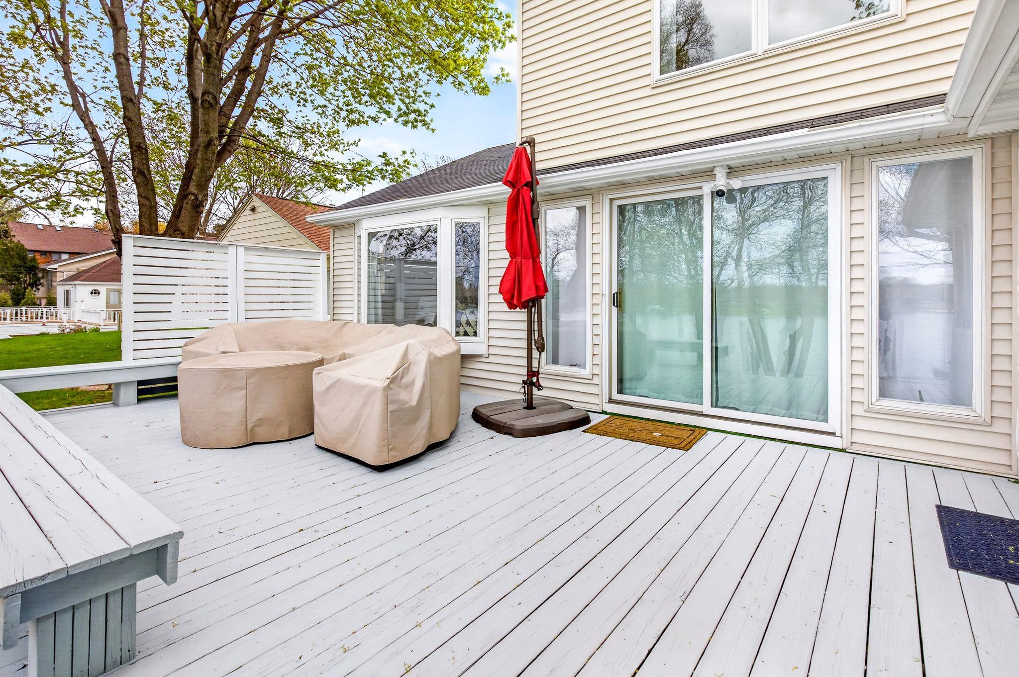 2520 W PALISADES Drive
