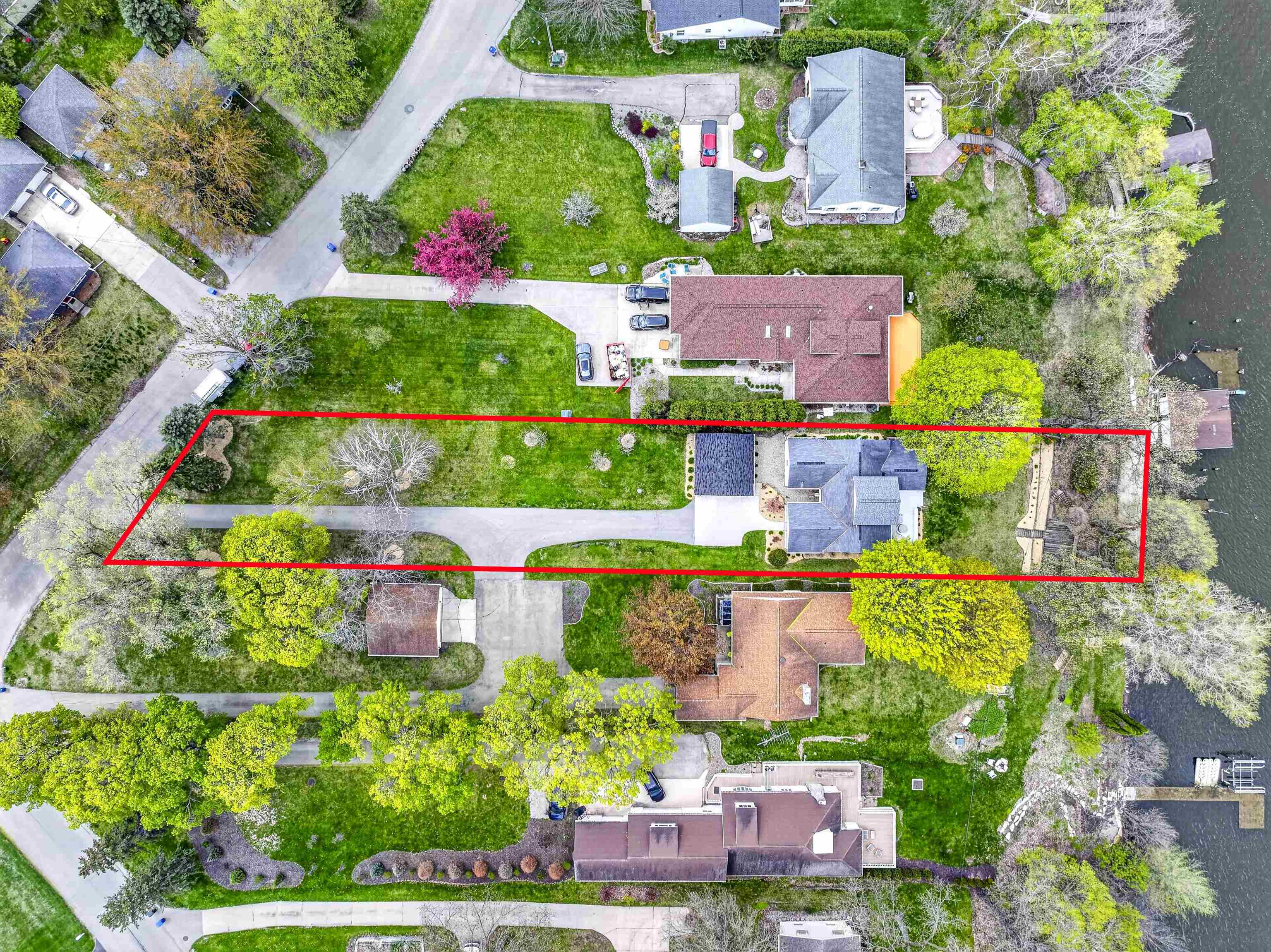 2520 W PALISADES Drive