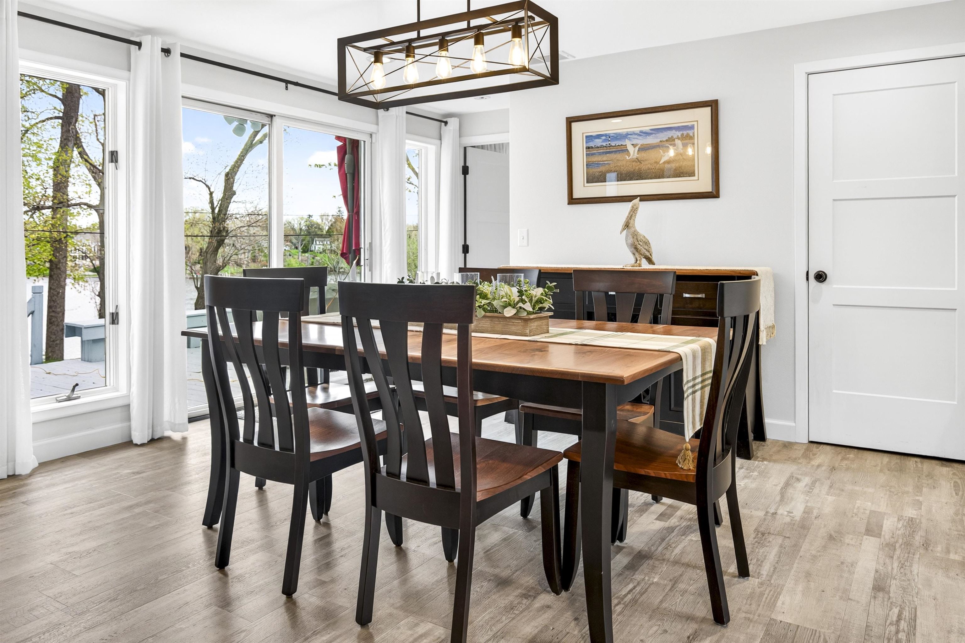 2520 W PALISADES Drive