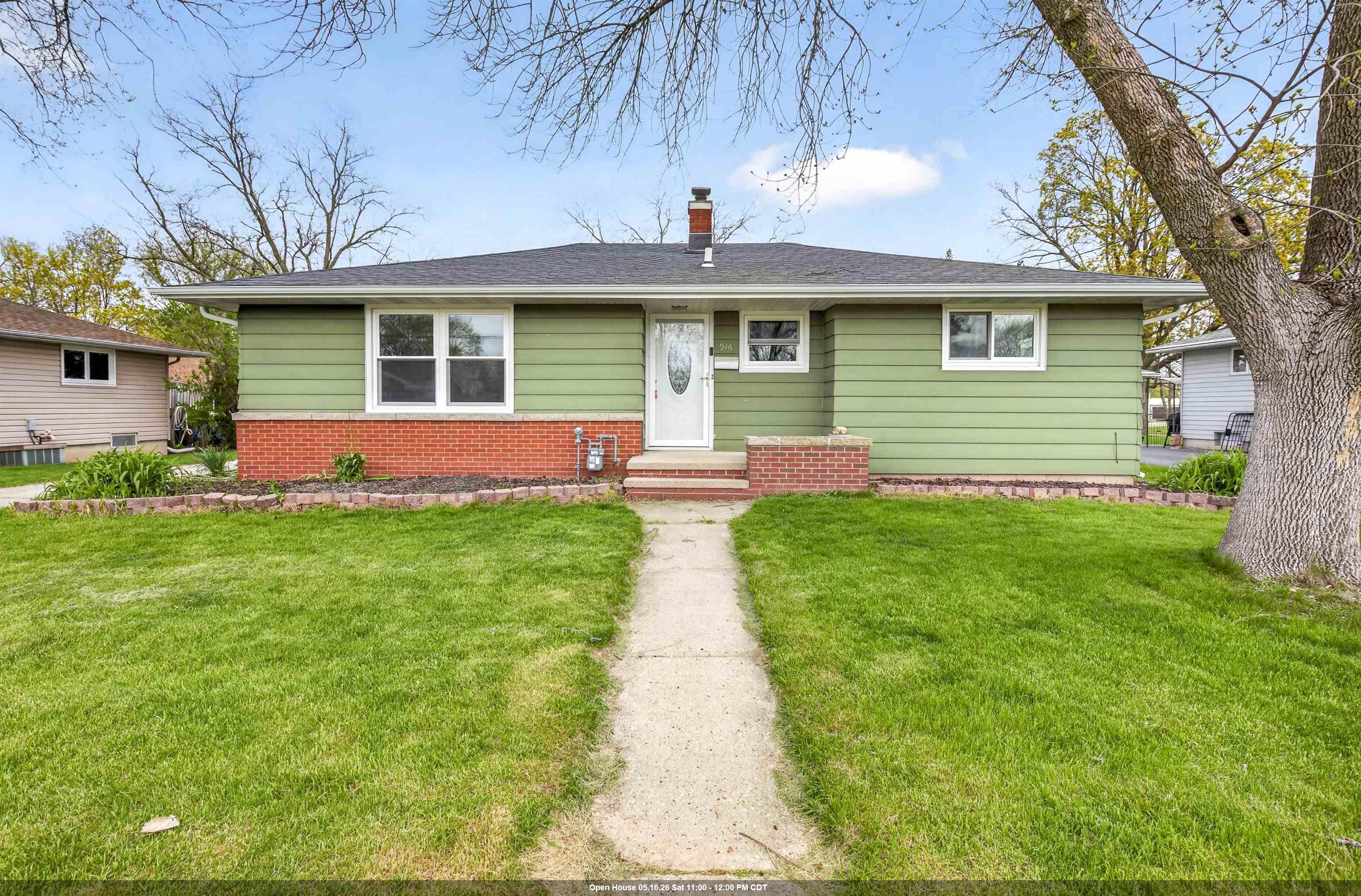 946 4TH Street