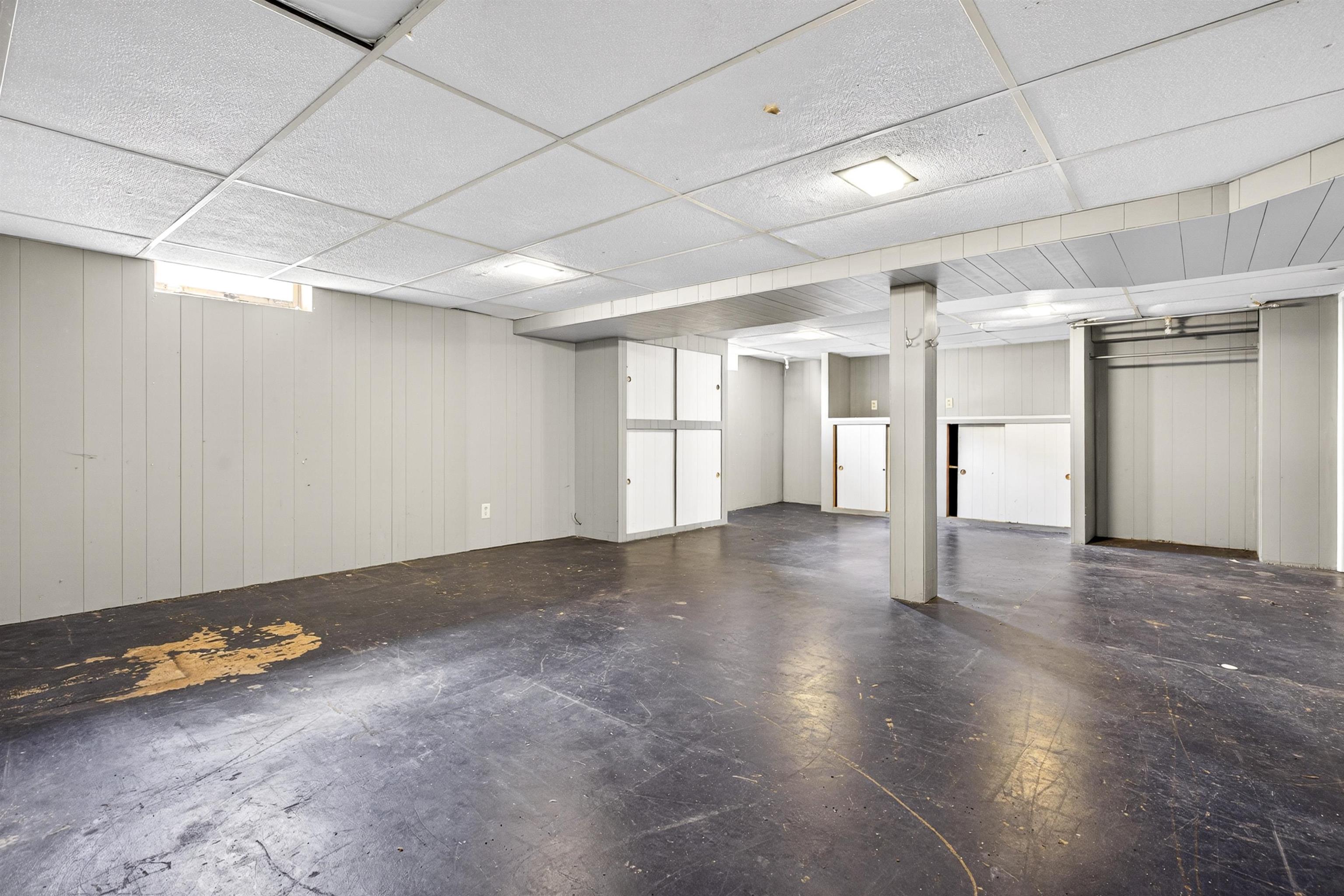 946 4TH Street