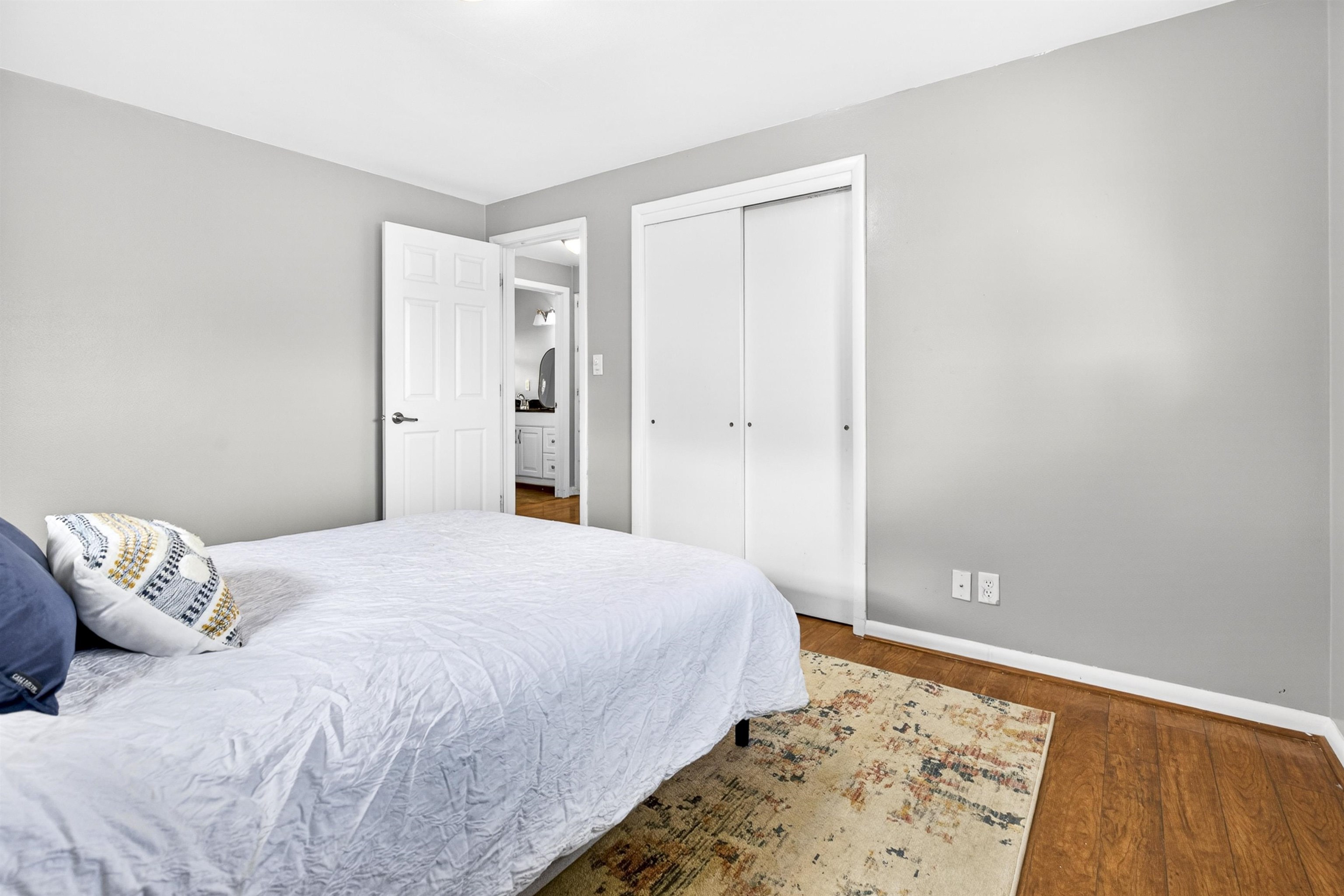 946 4TH Street