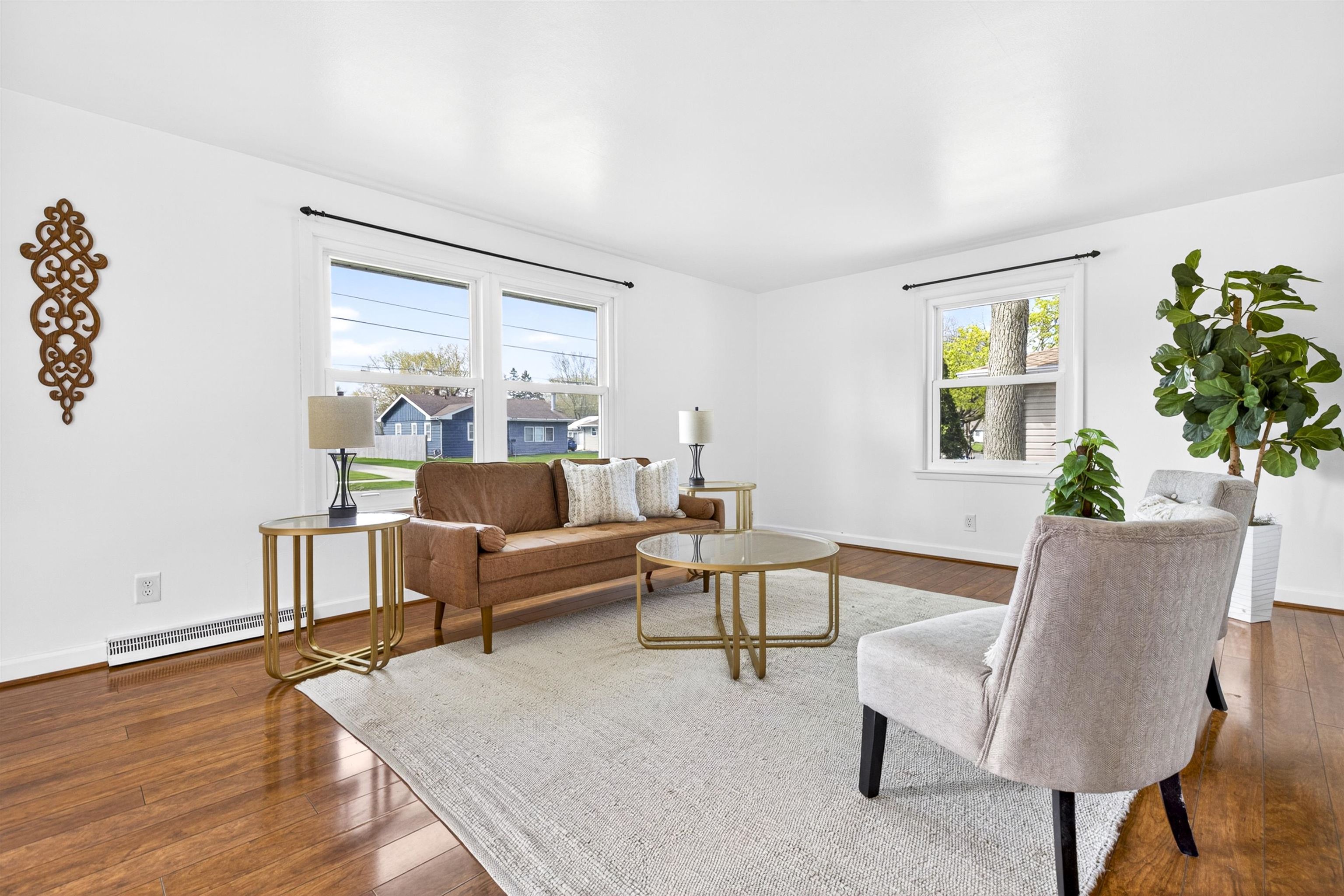 946 4TH Street