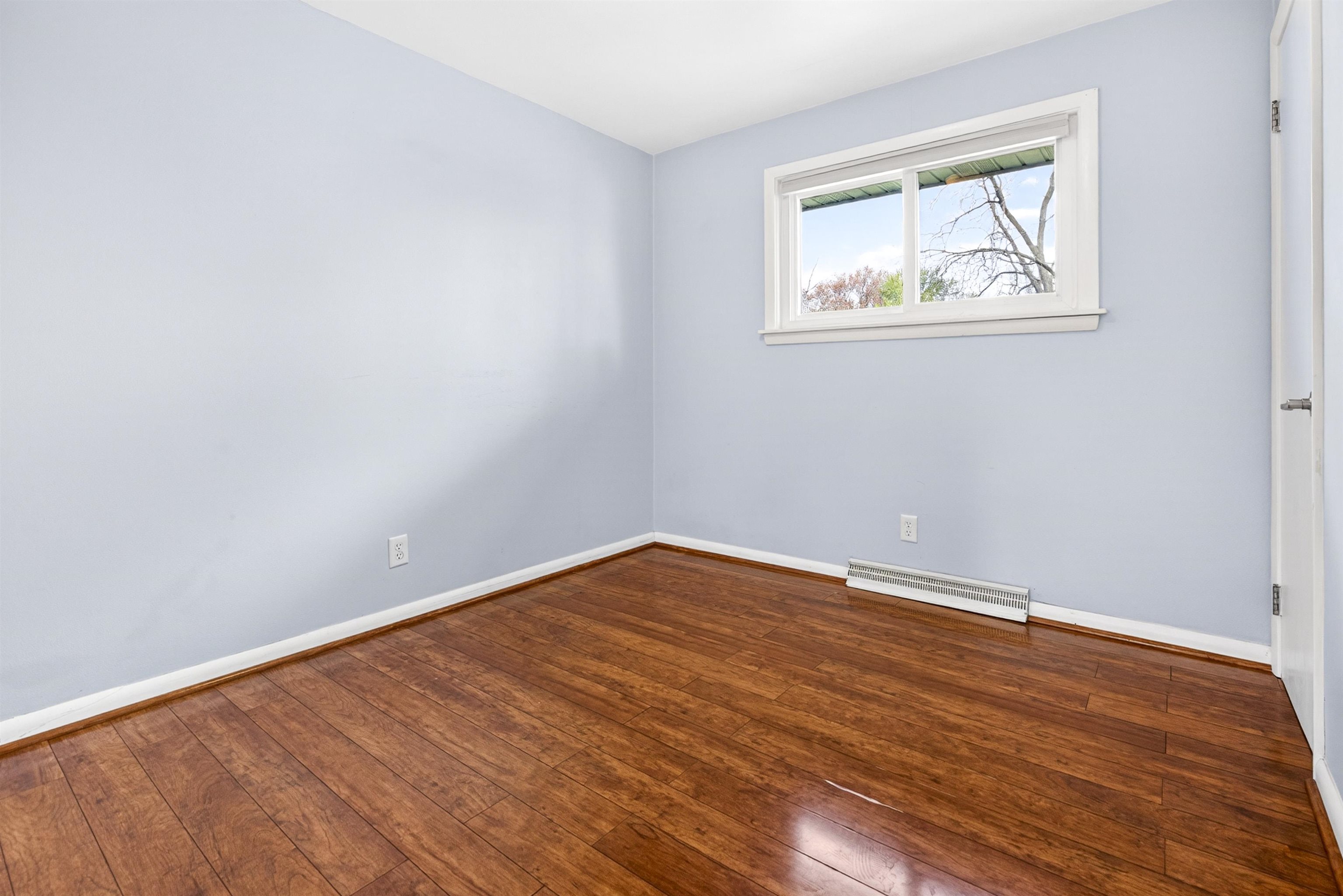 946 4TH Street