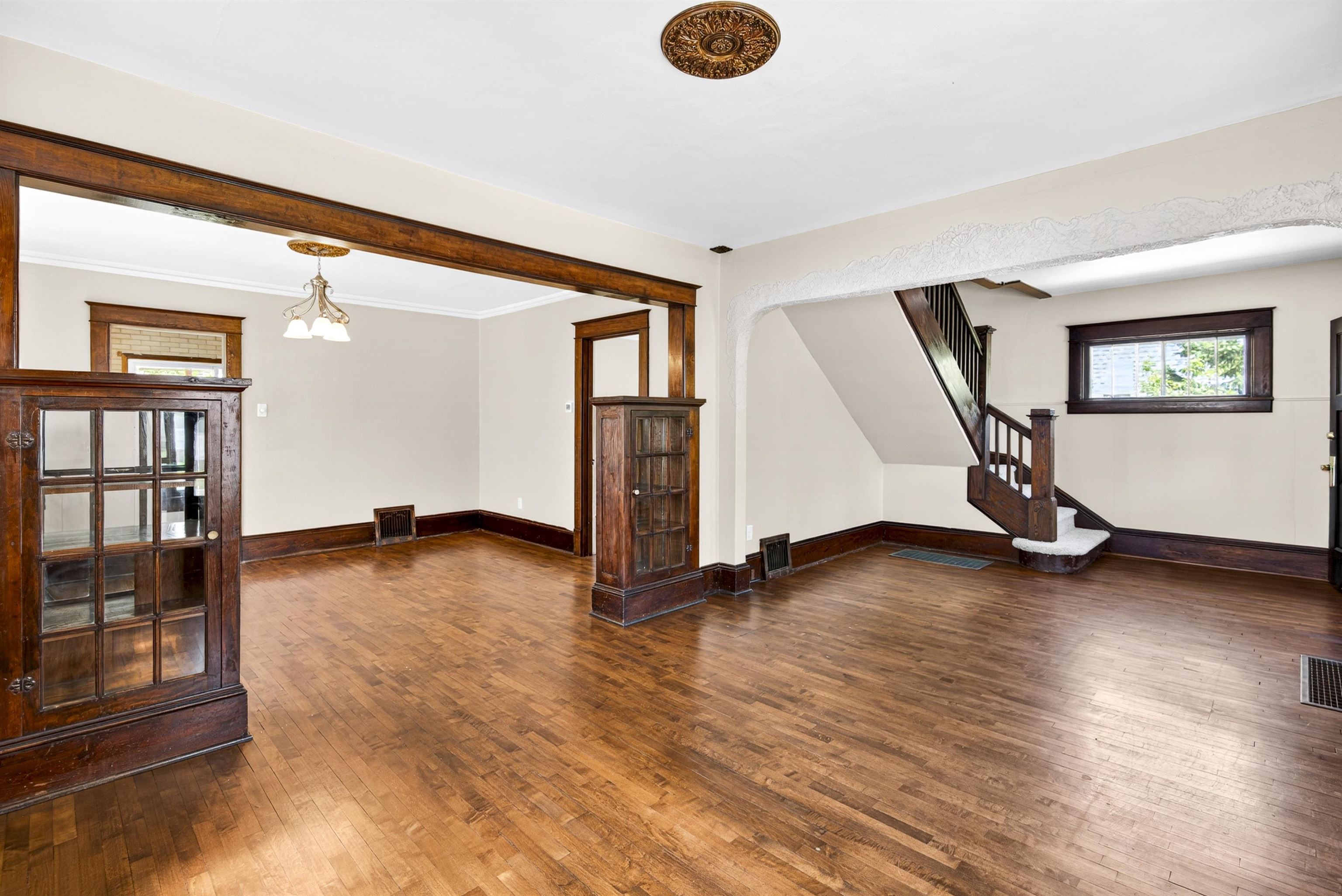 355 OAK Street