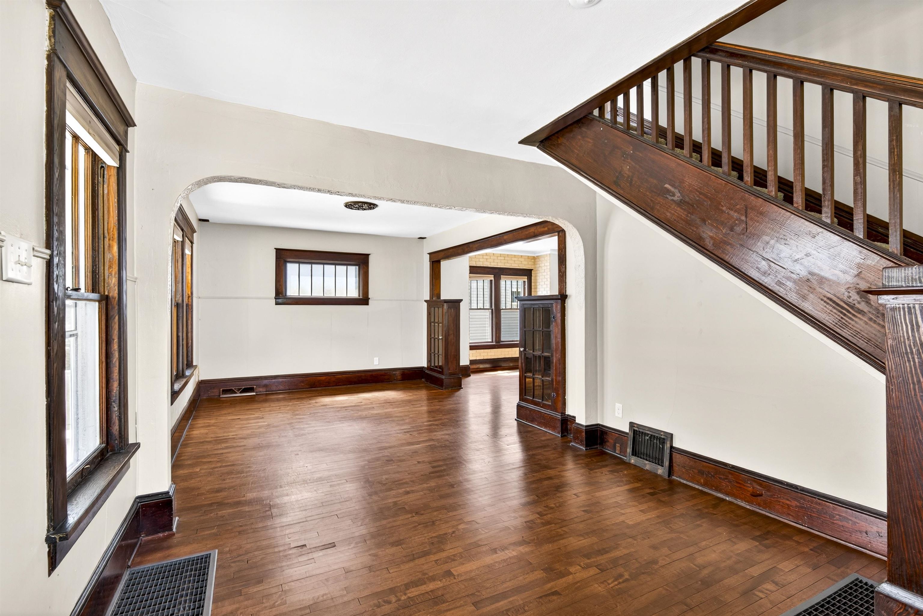 355 OAK Street