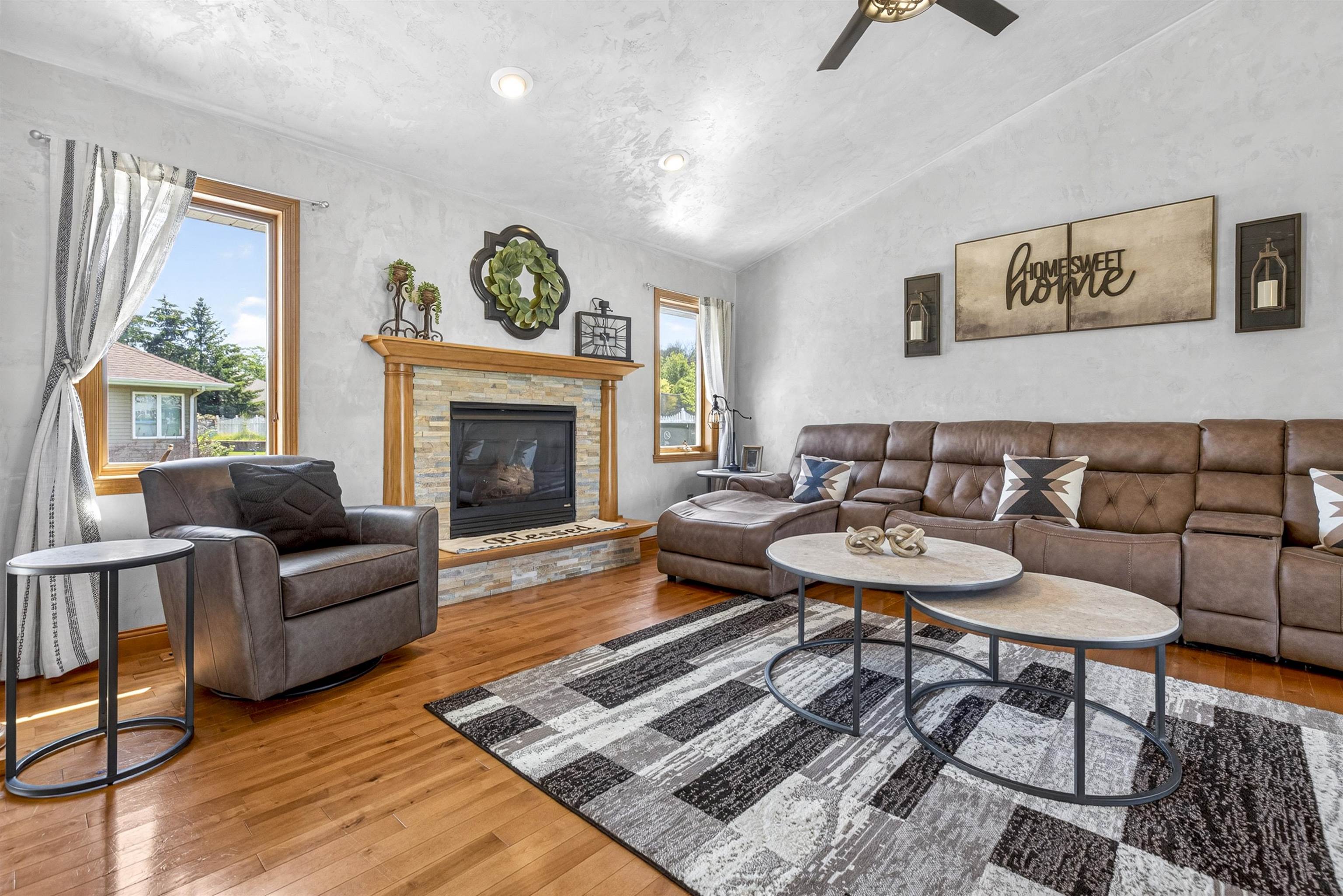 1795 GATEWAY MEADOWS Lane