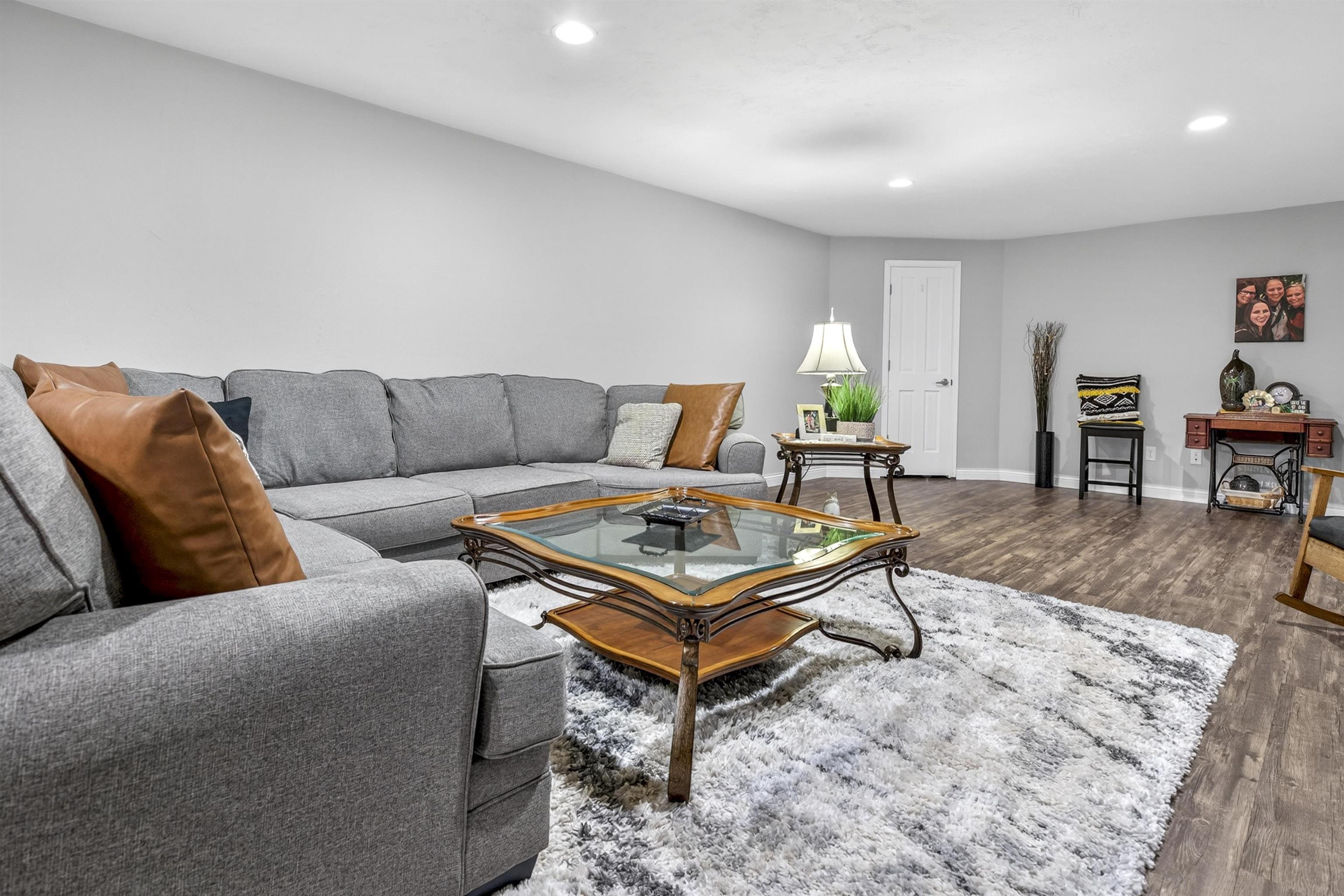 1795 GATEWAY MEADOWS Lane