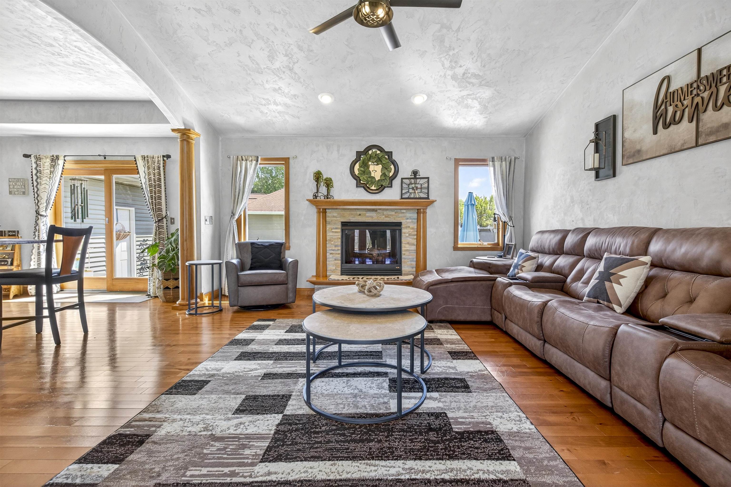 1795 GATEWAY MEADOWS Lane
