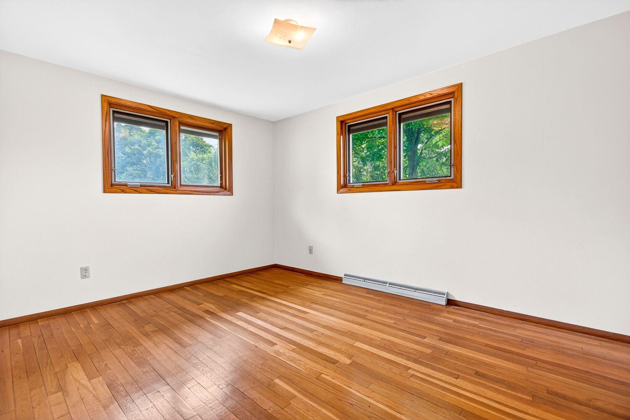 1280 FRANCES Way