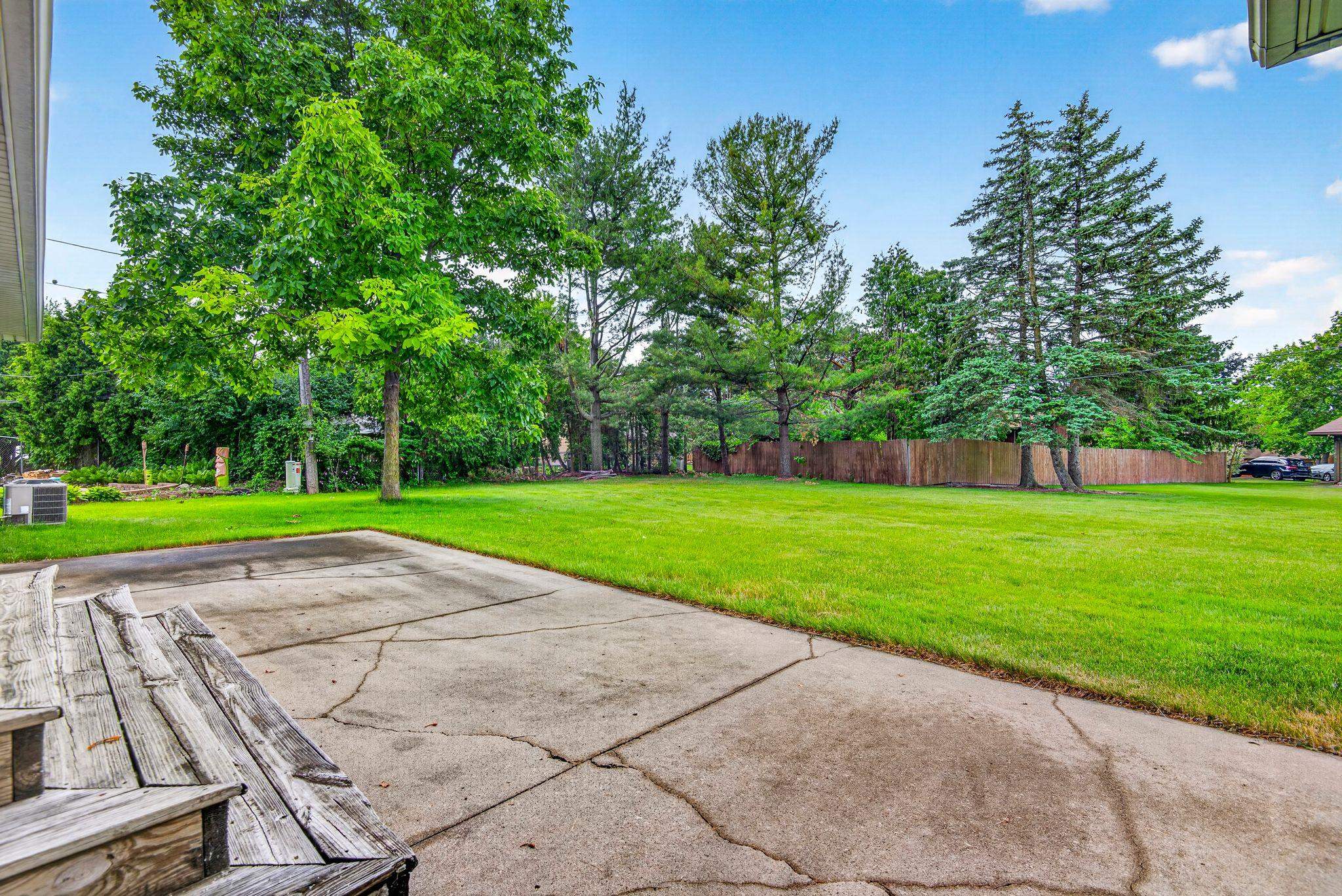 1280 FRANCES Way
