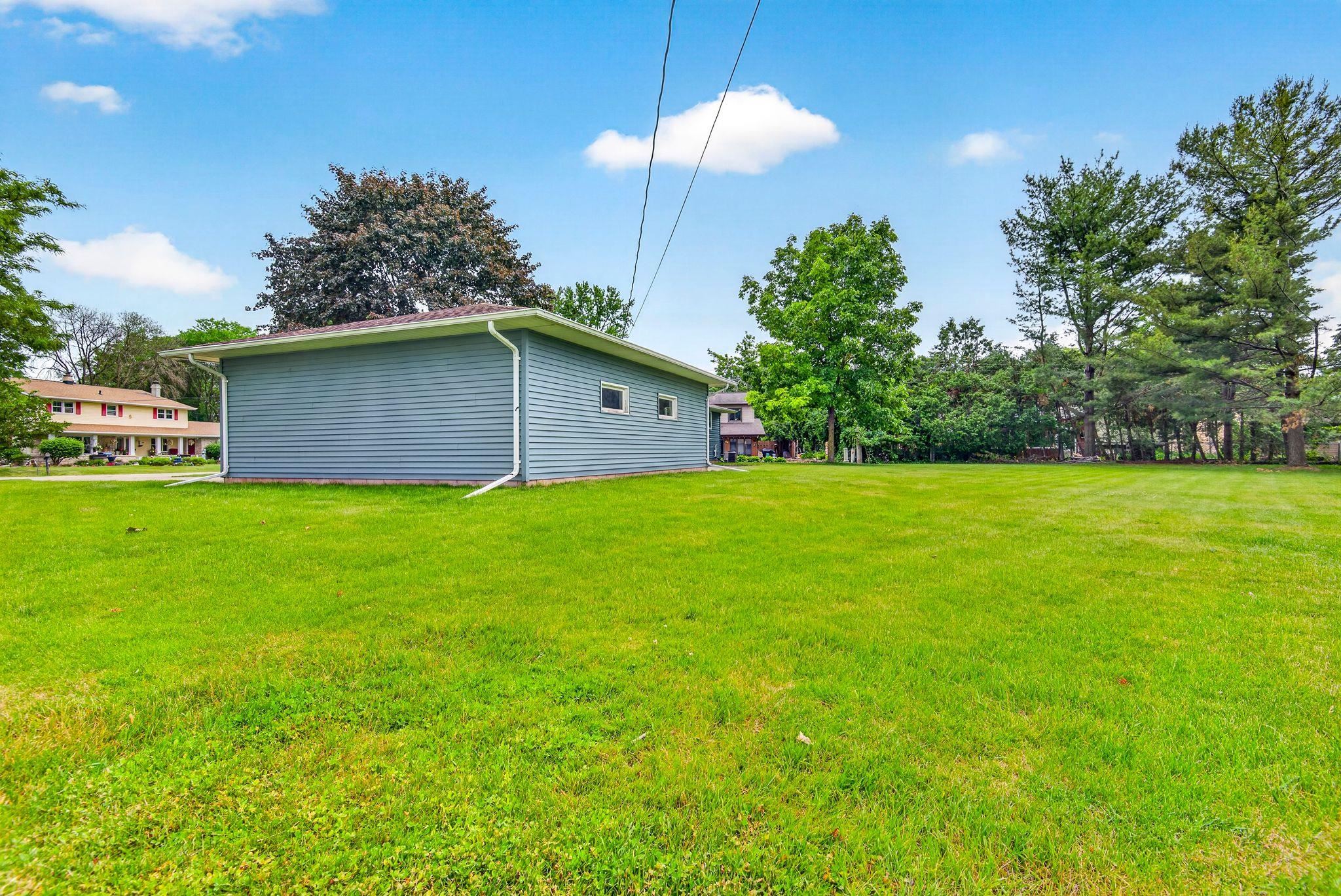 1280 FRANCES Way