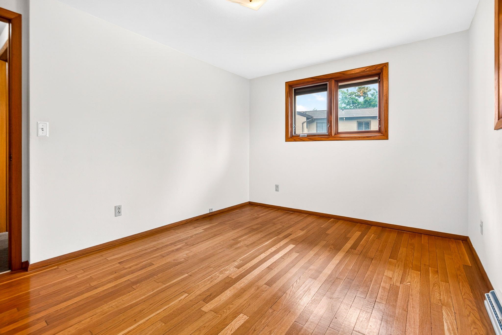 1280 FRANCES Way