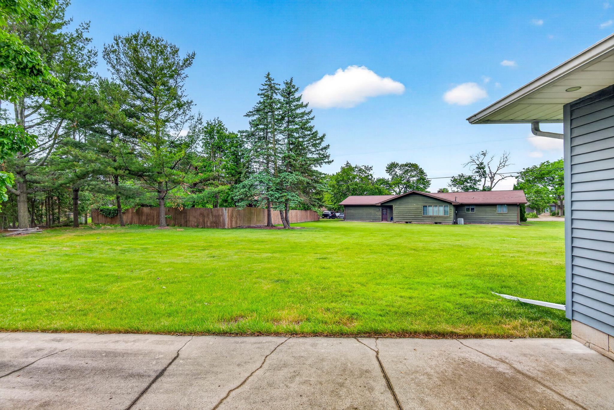 1280 FRANCES Way
