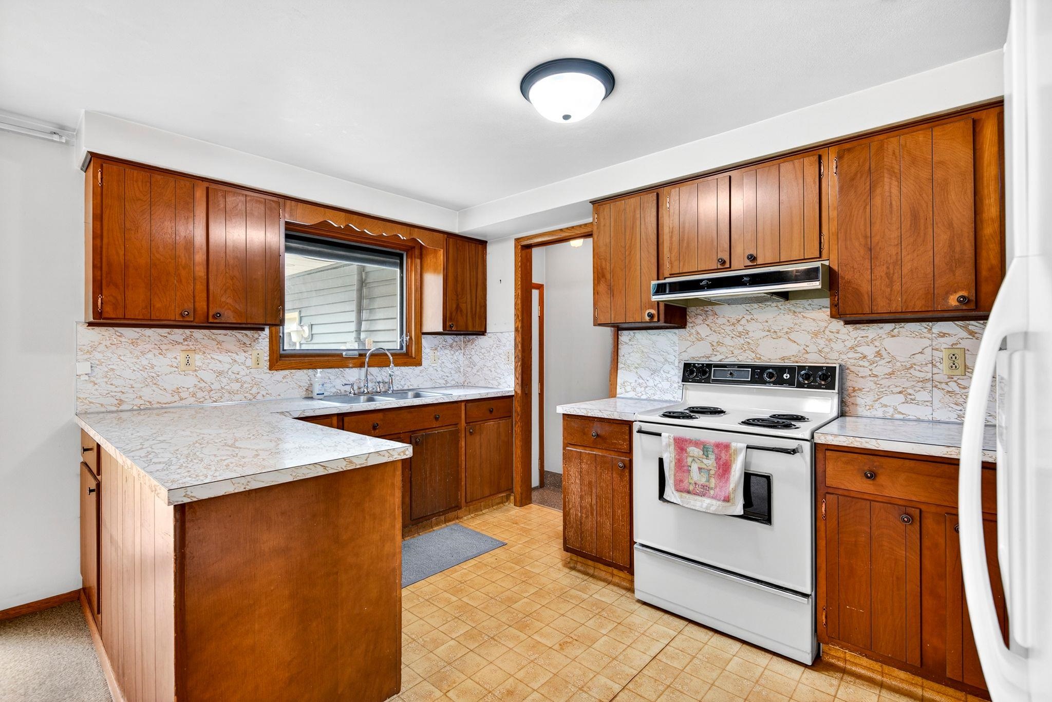 1280 FRANCES Way