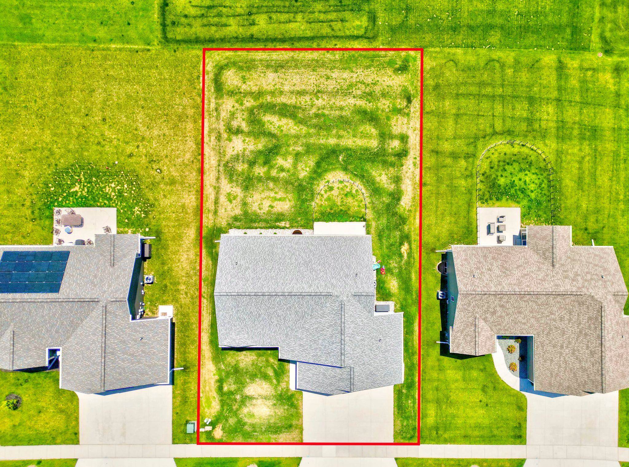 3411 E AQUAMARINE Avenue