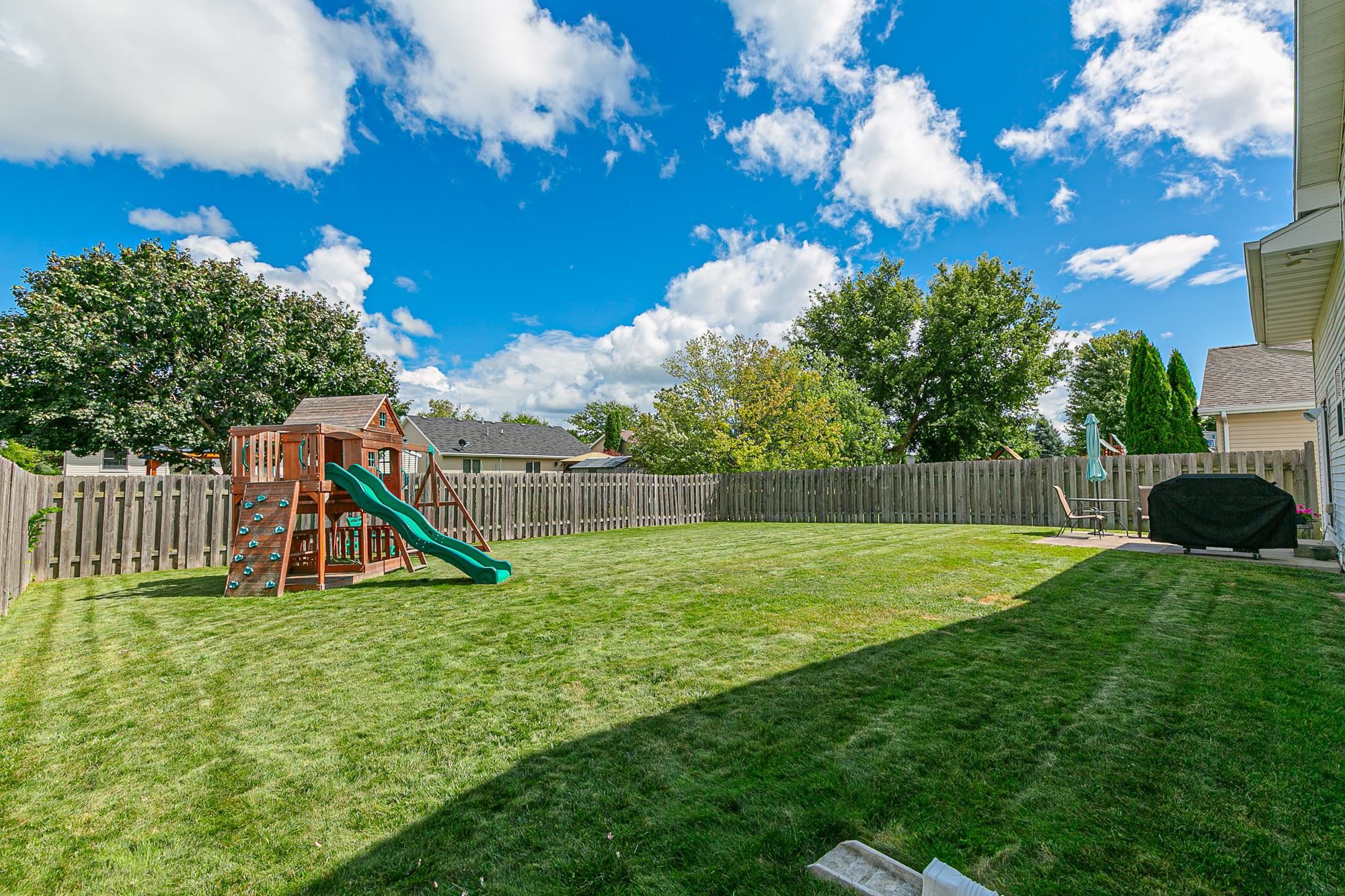 2530 GRASSY Lane