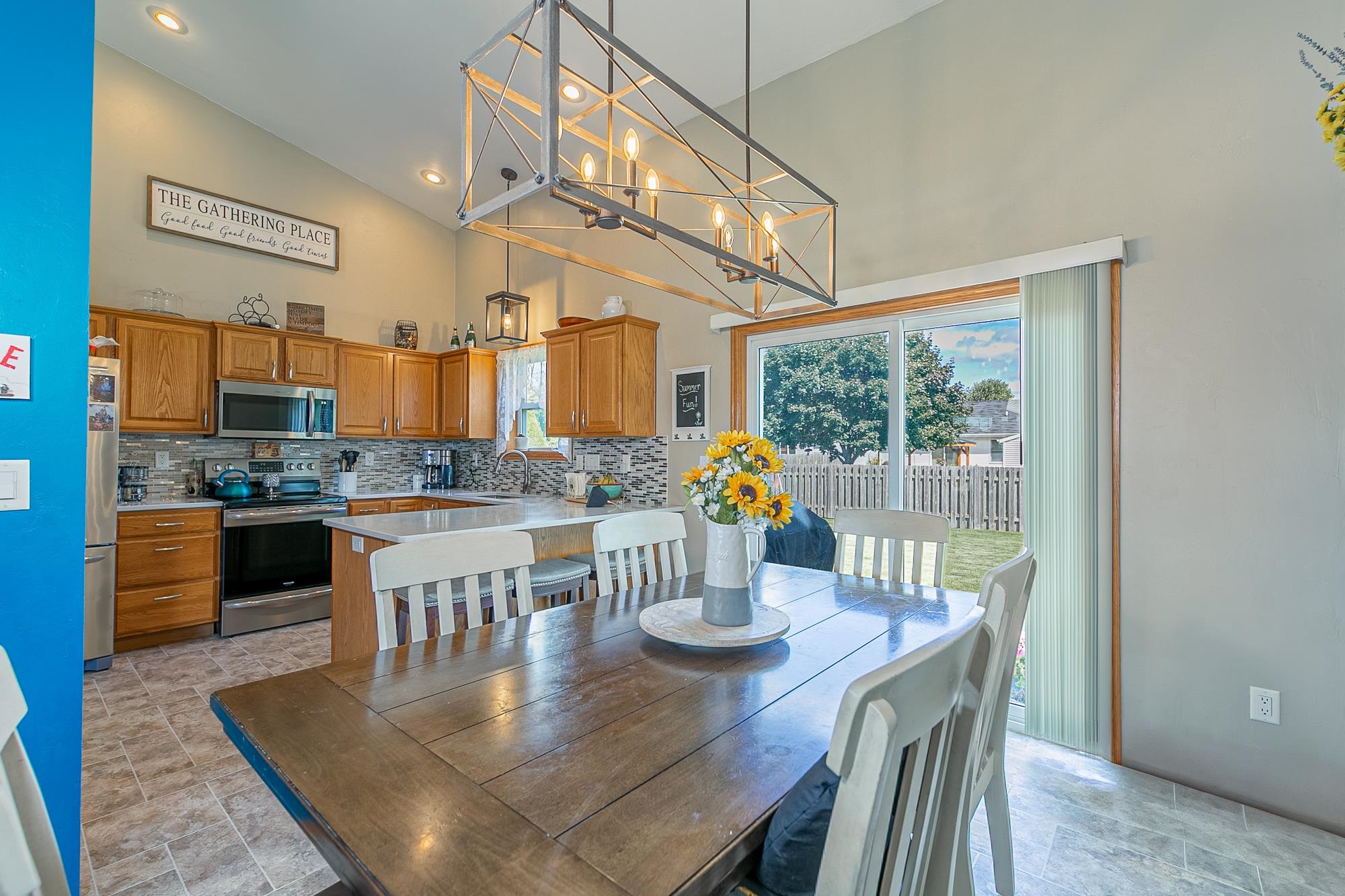 2530 GRASSY Lane