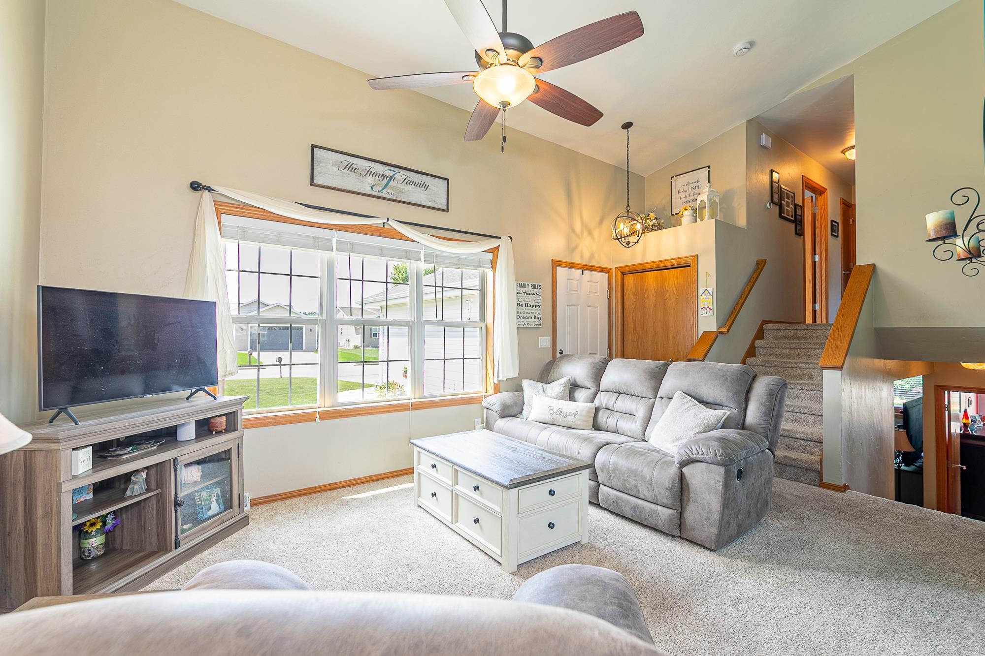 2530 GRASSY Lane