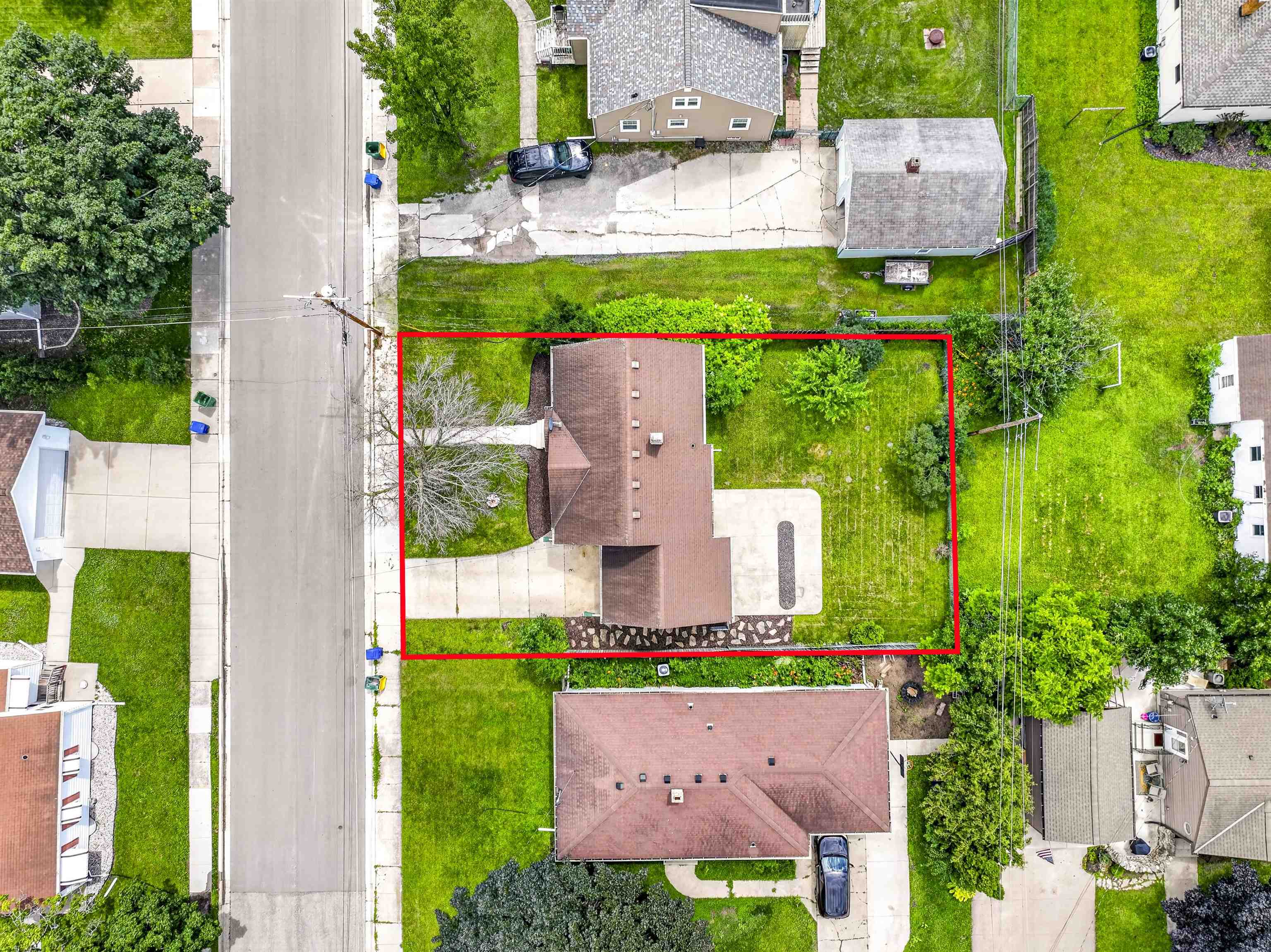 1029 LANGLADE Avenue