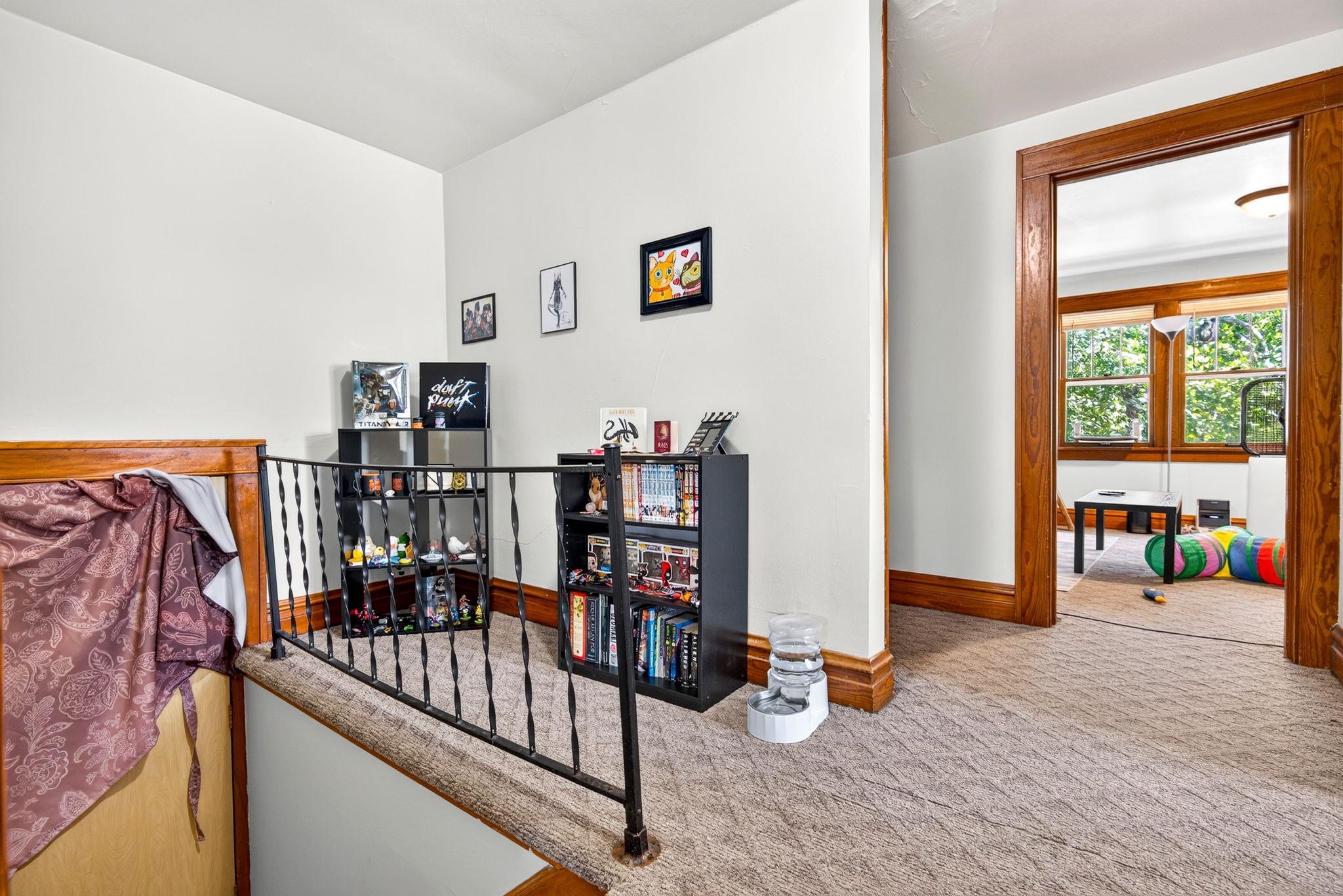 1251 WALNUT Street