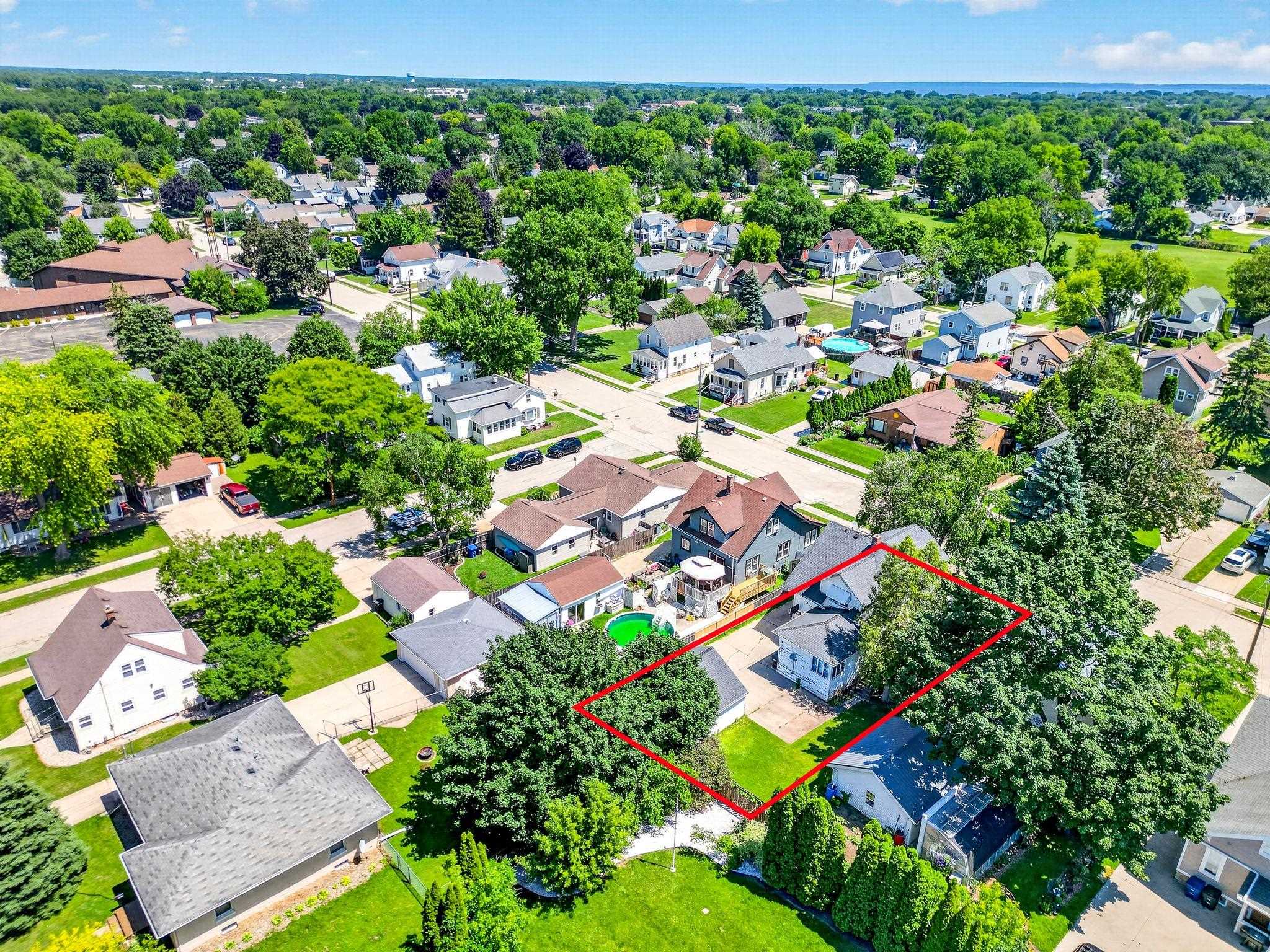 1251 WALNUT Street