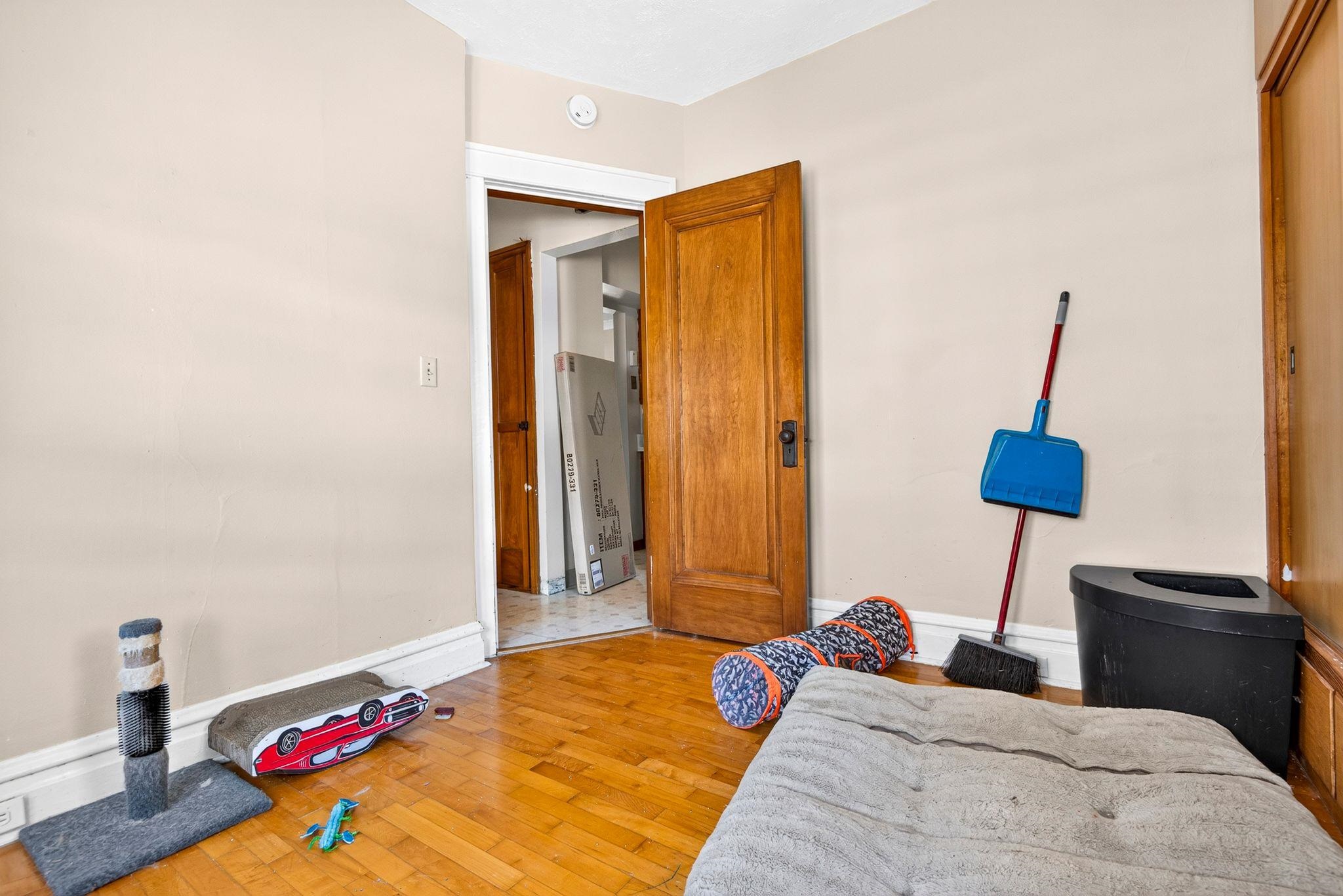 1251 WALNUT Street