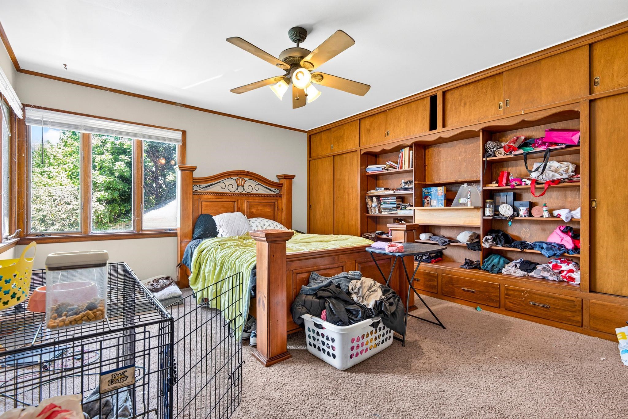 1251 WALNUT Street