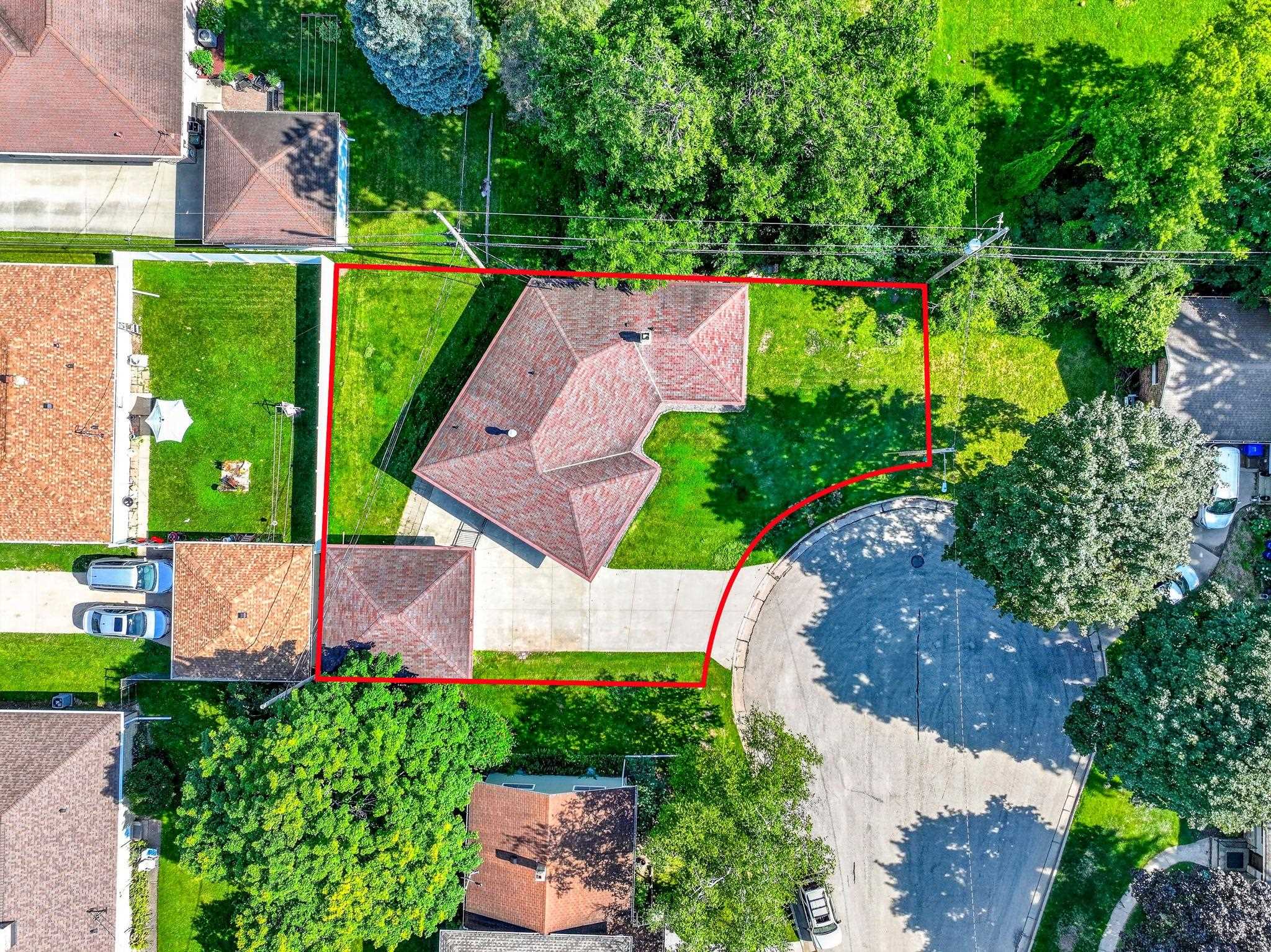 11 WILLOW Court