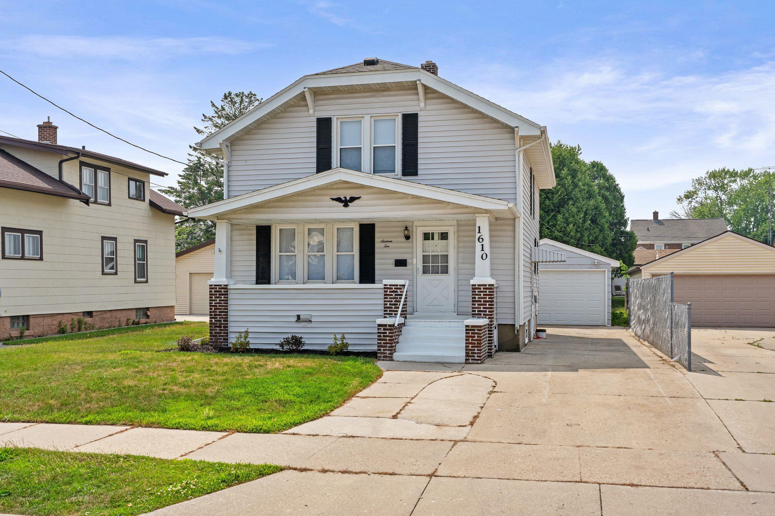 1610 S 14TH Street
