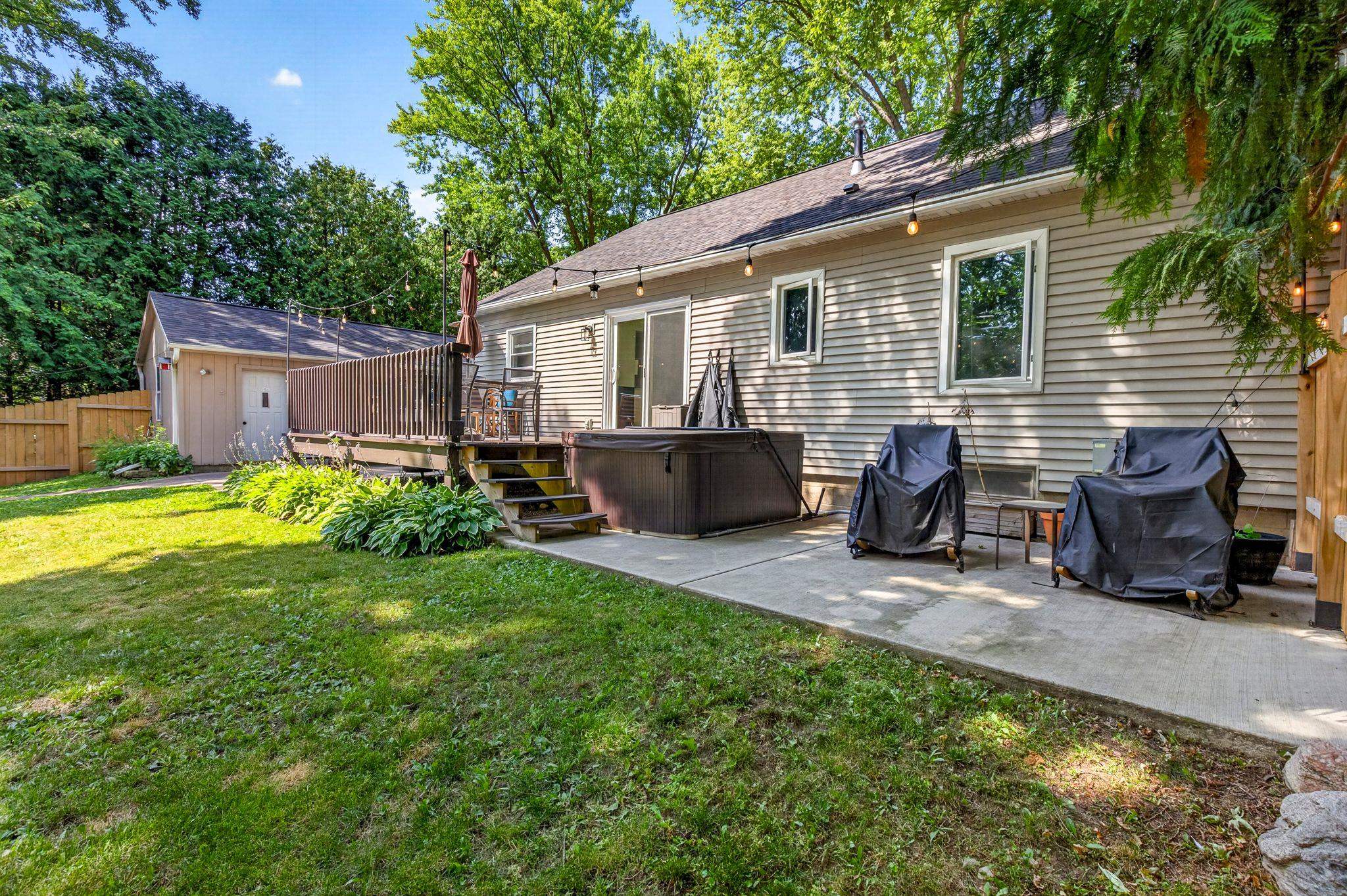 1338 LEONARD POINT Road
