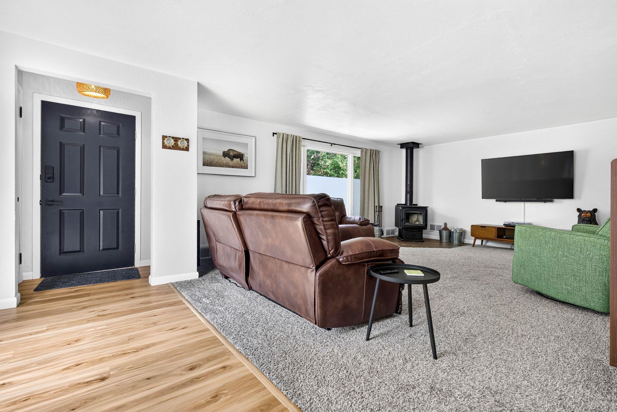 1338 LEONARD POINT Road